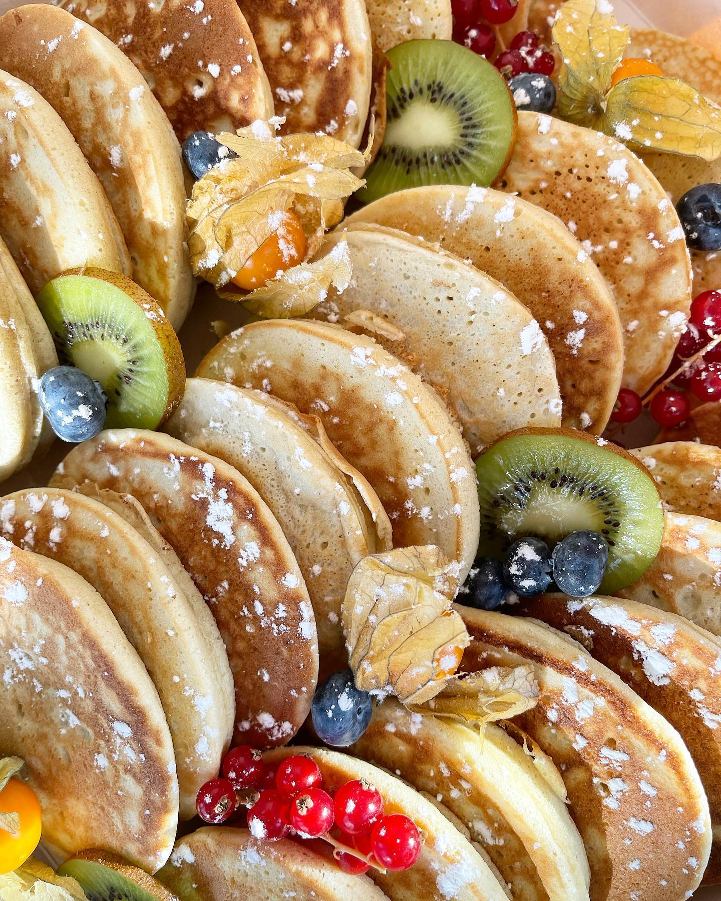 Les box de pancakes, de nos offres de groupe đ
#brunchevous #brunchbox #brunchstcergues #biscuits #food #foodinstagram #brunch #brunchtime #brunchhautesavoie #brunchdudimanche #event #anniversarybrunch #saintcergues #stcergues #machilly #juvigny #veigy #veigyfoncenex #loisin #lucinges #bonsenchablais #douvaine #villelagrand #fillinges #nangy #bonne #ballaison #cranvessales