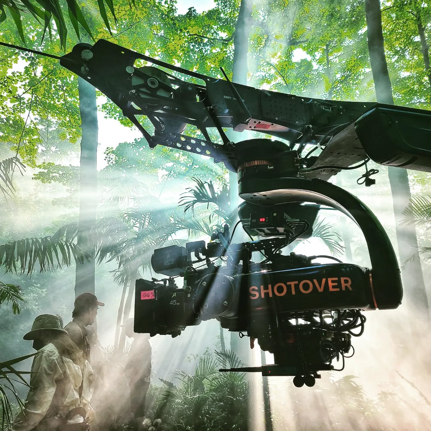 Started with 4 lines pre rigged for day 1 of 4. The @defyproducts #dactylcampro and @shotoversystems #G1 make a perfect combo to shoot in a forest. Awesome tracking shots and flying a beefy package #sonyvenicecamera and @panavisionofficial #gseries primes. Long lens not a problem, they are all rock solid.
#gripology #cameragear #filmcommunity #filmgear #filmmaking #filmaker ##setlife🎥 #setlife #setlife🎬 #gripstuff #gripdept
@wfw_intl