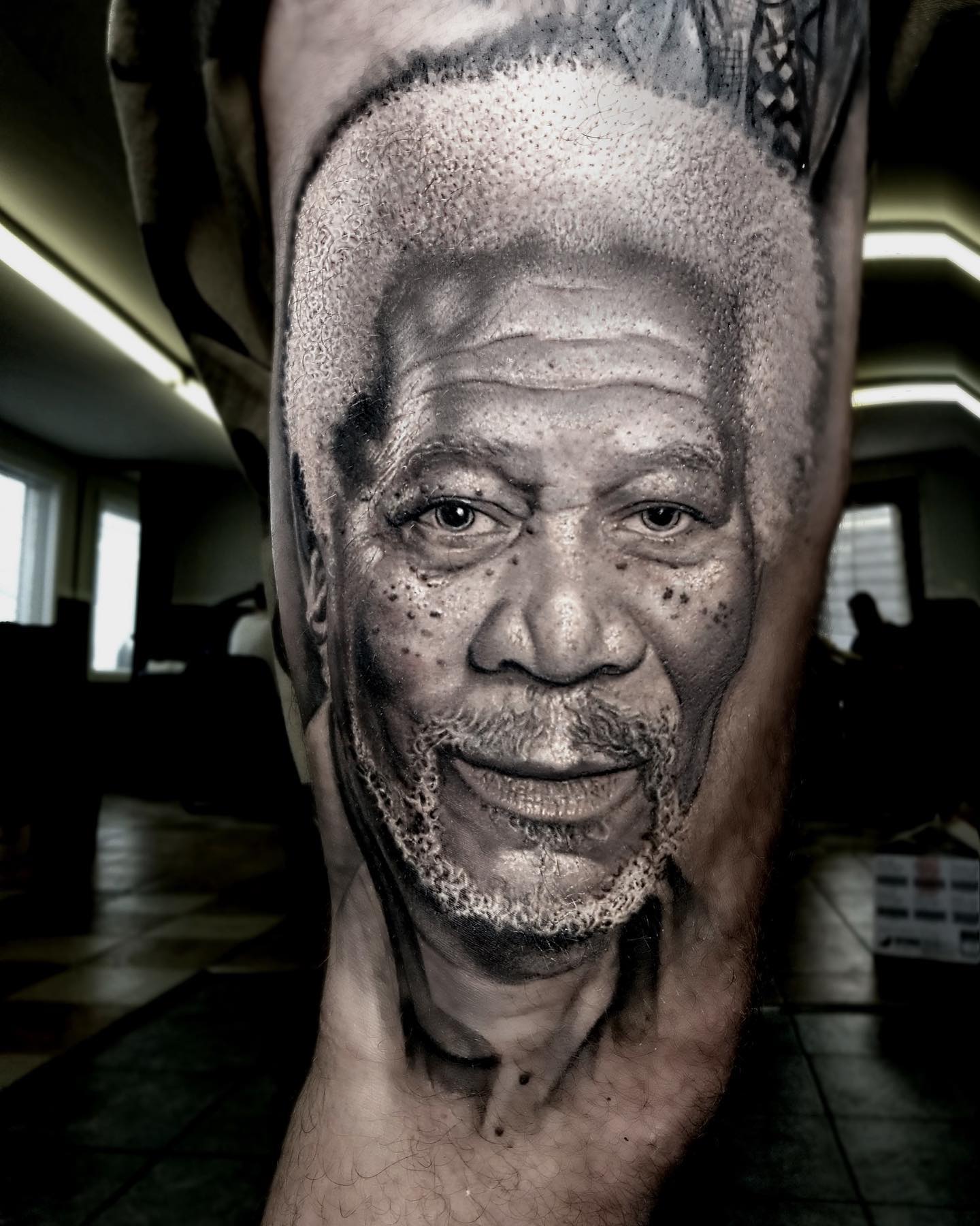 Tattoo by @jimmystriptattoo blackandgreytattoo #realistictattoo #lavaltattoo #montrealtattoo #montrealtattooartist #realism #tattoostudio #tattooideas #tattoosleeve #tattoostyle #tattoos #tattooshop