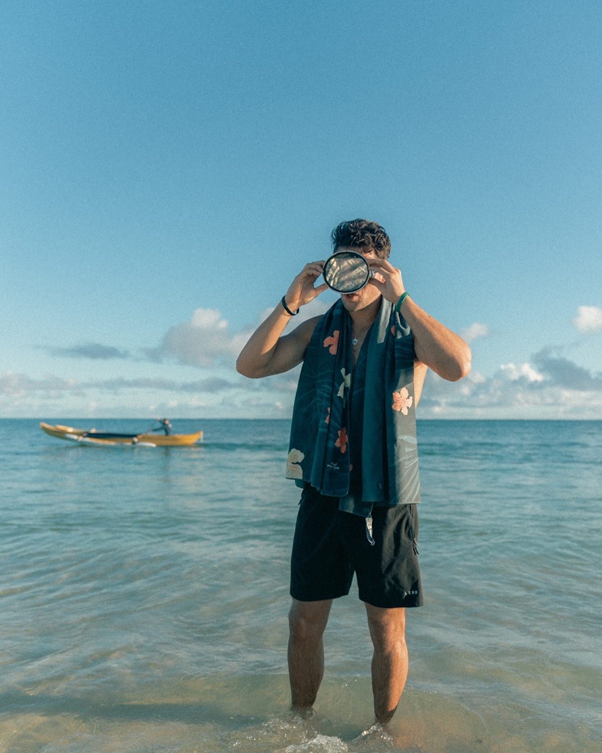 Today’s the day to explore the great outdoors 🤿
#rhbhawaii #hawaii #microfibertowel #towel #beach #aloha #floral #explore #lifestyle #fyp