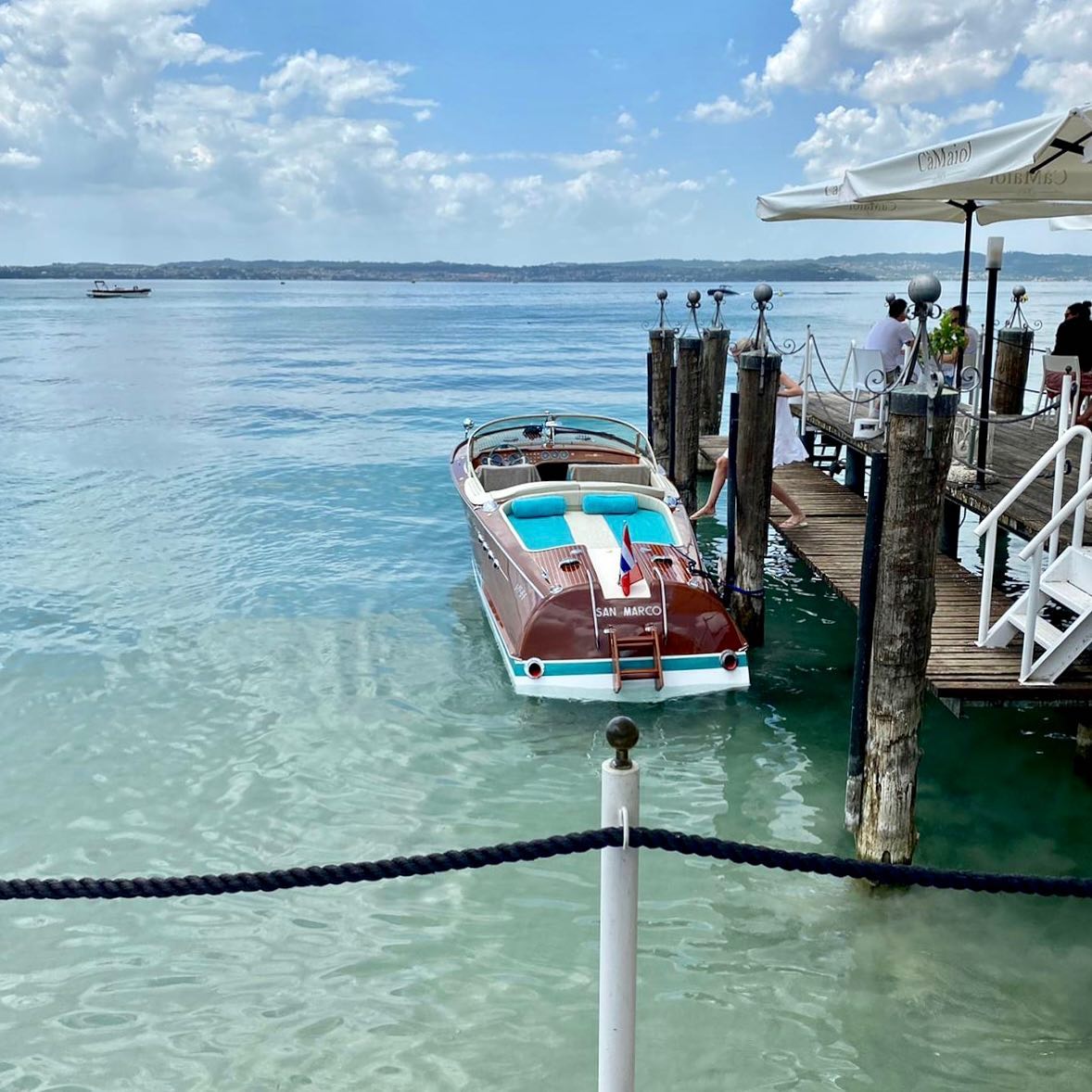 🚤 in our Pace Hotel’s jetty
#sirmione #hotelpace #restaurant #pizzeria #hotel
