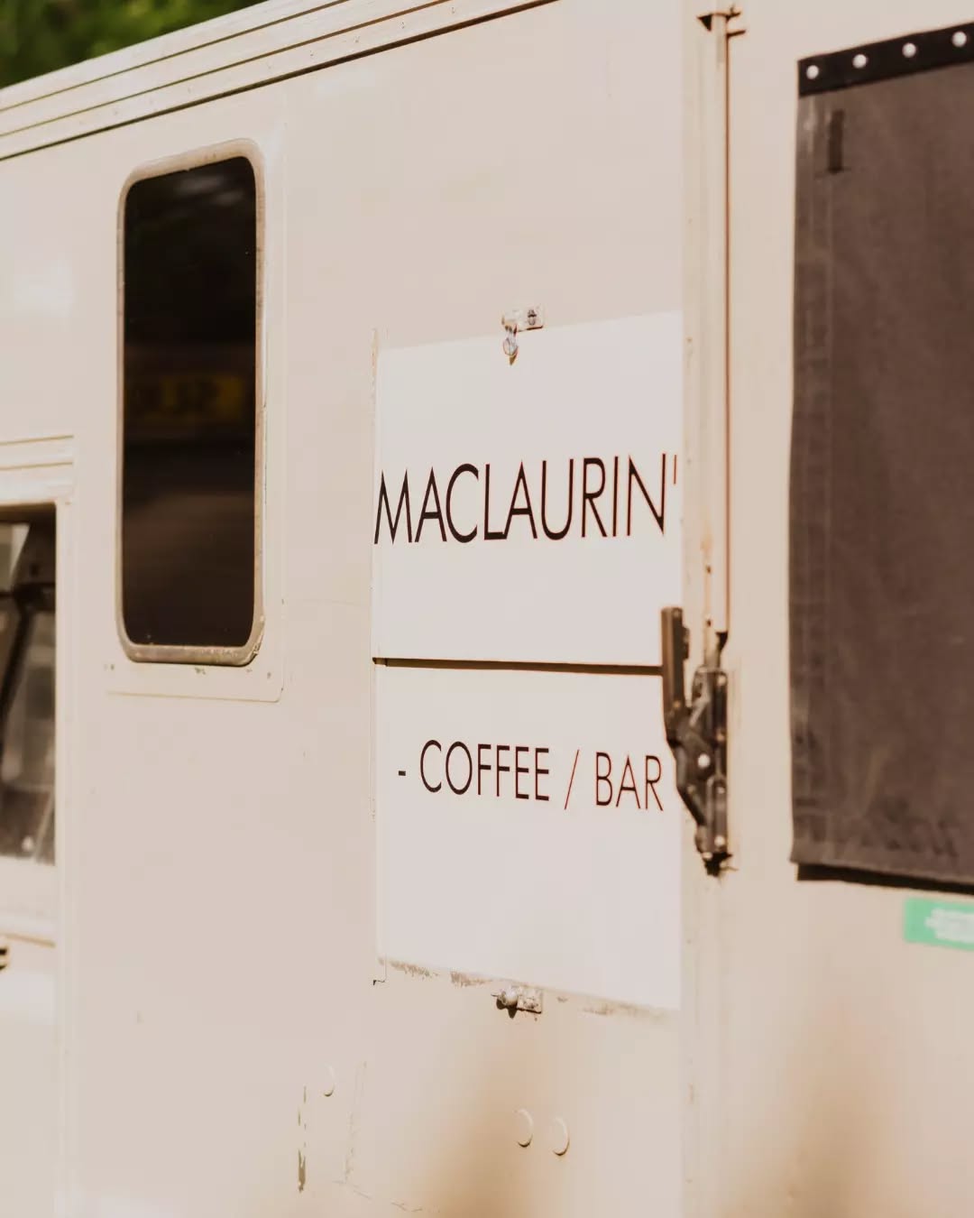 After a busy period of private events over the past month, we'll be hitting up @glamiscastlescotland this weekend for @strathmorevintagevehicleclub 's classic car show - definitely worth a visit!
#scotland #landrover #landroverdefender #coffee #coffeetruck