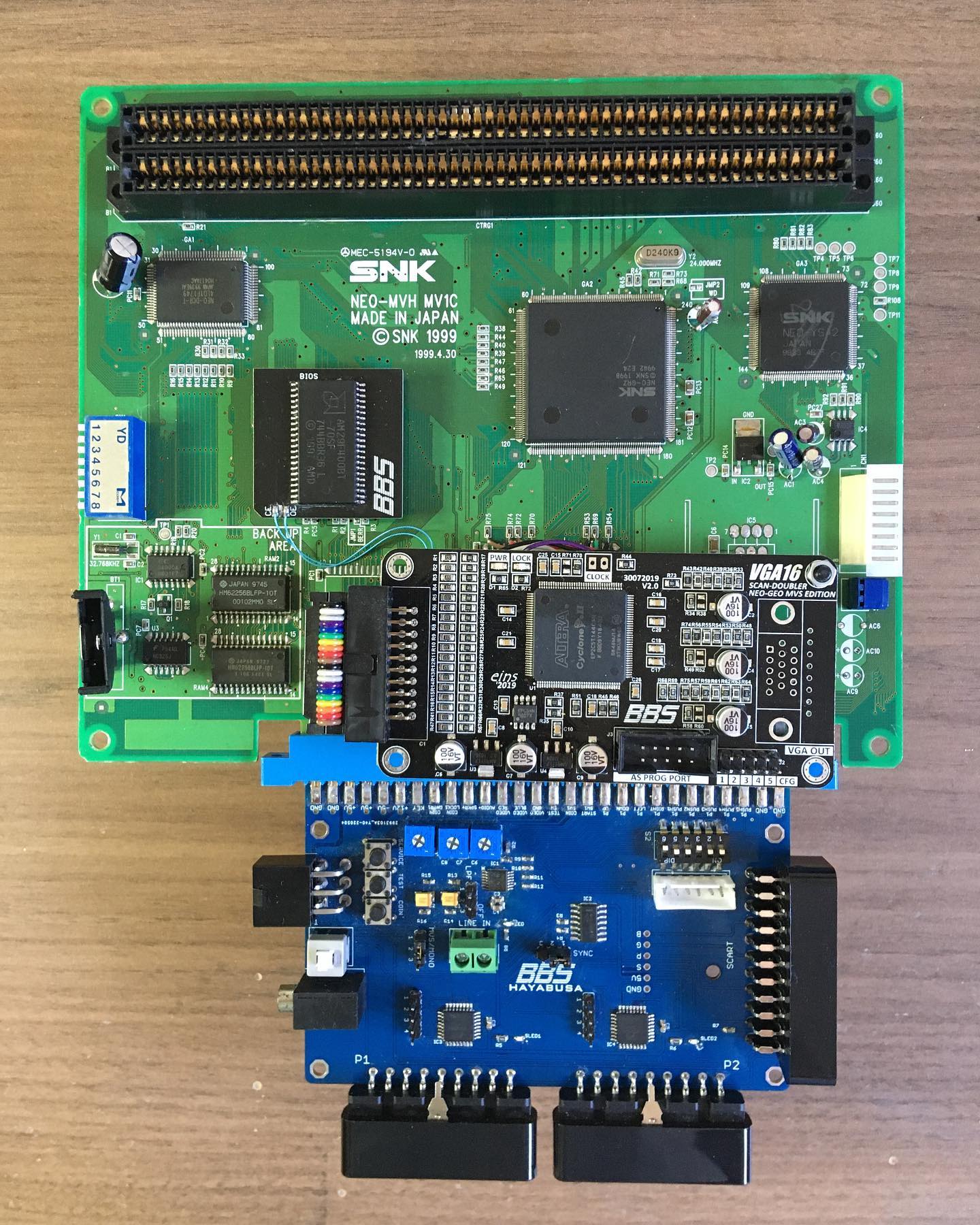 Here comes the HAYABUSA, our latest Supergun with Playstation controller(PS1/2) ports. Instead of using the Neo Geo controllers with your favorite arcade game now you can enjoy wider selection of PS compatible controllers. #arcade #arcadegames #supergun #jamma #retrogaming #snk #sega #capcom #namco #konami #taito #retrogames #playstation #playstation2