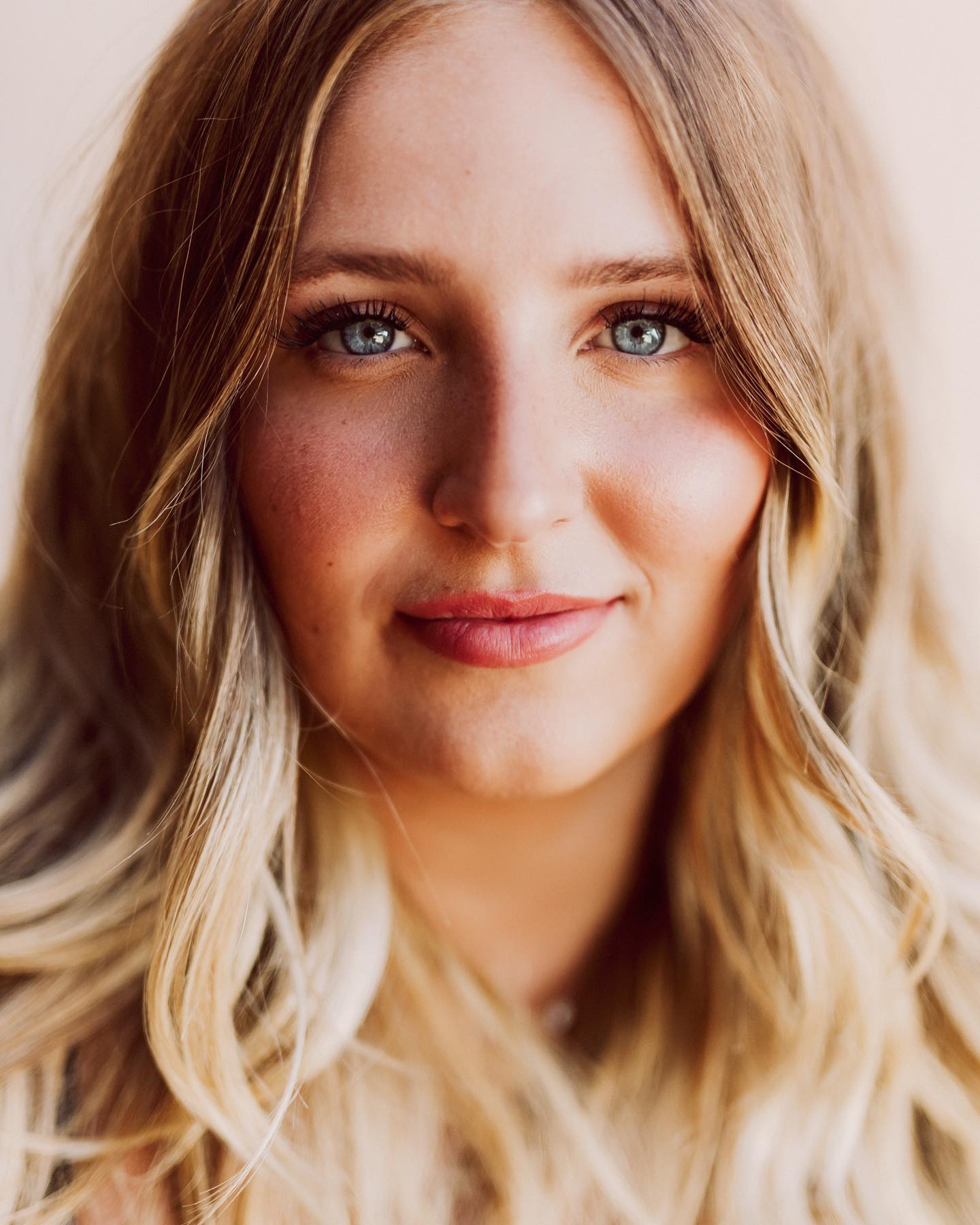 Some faces are just so stunning, they have to be shared!
.
.
.
.
.
#faces #facesobsessed #facecharacter #face #facephotography
#headshotphotographerlosangeles #headshotphotographerventura
#headshotphotographerconejovalley #headshotphotographer #conejovalleyphotographer #calabasasphotographer #thousandoaksphotographer #westlakevillagephotographer #agourahillsphotographer
#losangelesphotographer #venturacountyphotographer