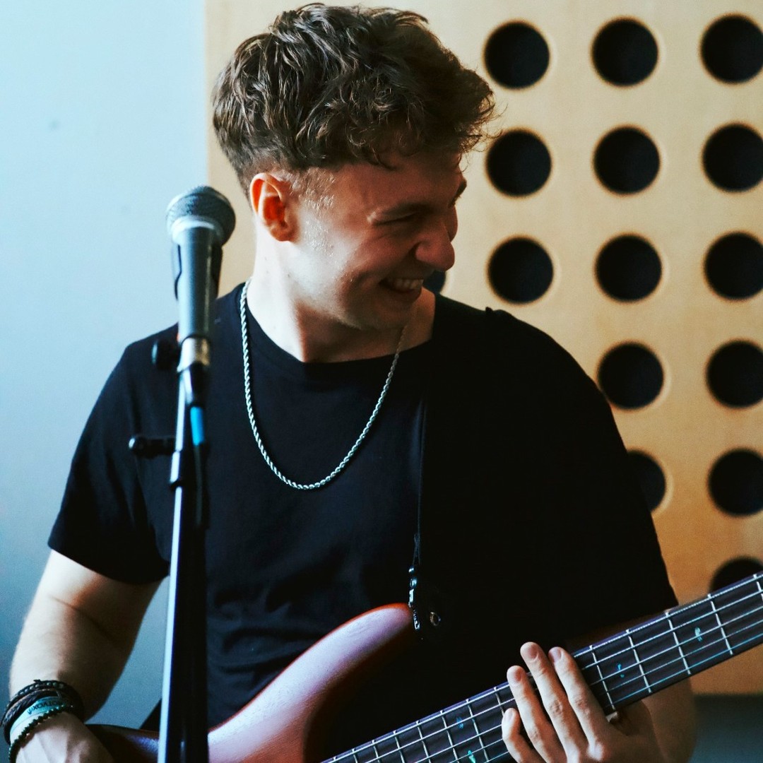 Meet Matt, our low-end legend, who will slap and twang his way through those bass frequencies all night long...as long as you're still up and dancing!
Always pulling the ultimate bass face, Matt loves to play a mixture of modern tunes and older feel-good classics, whilst maintaining the filthiest of bass tones.
.
.
.
#miamihigh #miamihighfunction