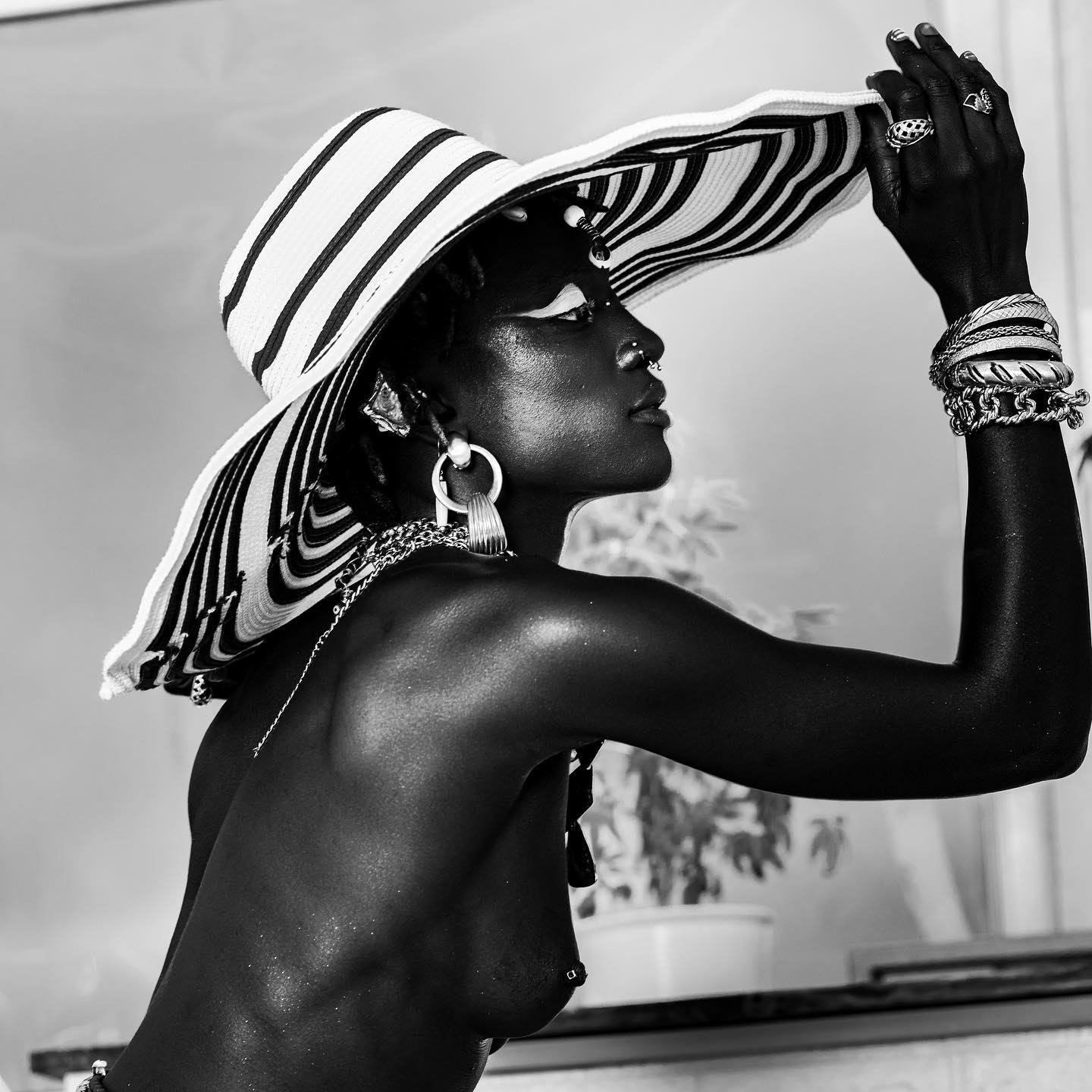 Follow: @ShopPNCvintage
Styled By: @internet.X @Baby.Slash