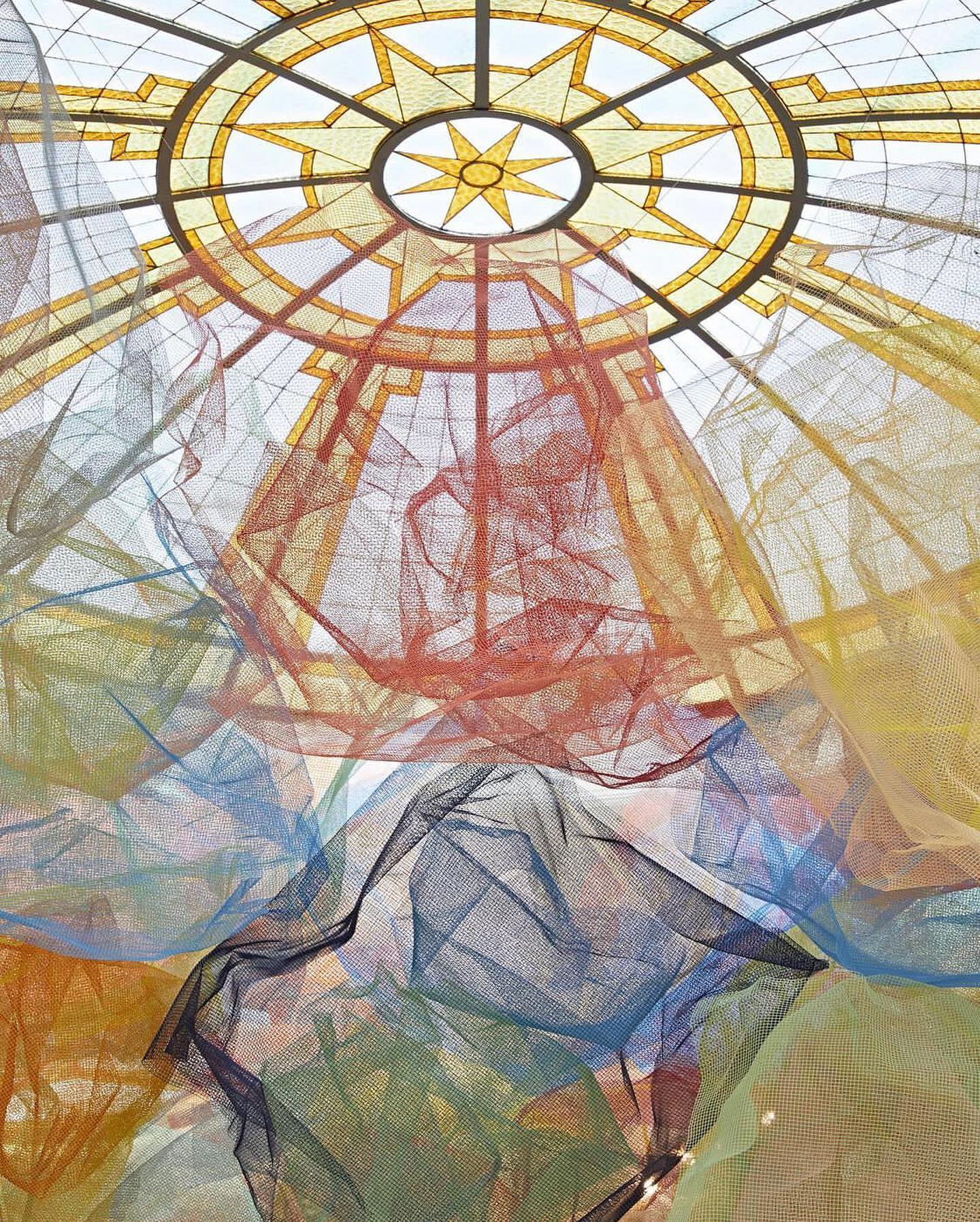 What have you been doing to keep cool in London? If the heat has you running out of inspiration, the Roots & Berries team are here with ideas for you…and all come with one of our super cafés on hand to refresh you along the way!
Pic 1 - cool off at the former holiday residence of Sir John Soane to feast your eyes on the stunning #ranabegum #dappledlight exhibition @pitzhanger (open Thurs-Sun) - then come for iced coffee (or try the iced chai oat latte) at our cute park kiosk @pitzhangerpantry, in neighbouring #walpolepark - take the shade under the trees or our umbrellas.
Pic 2 - beat the heat with some early morning riverside breeze on the towpath of leafy #bishopspark in Fulham, then stop by for a delicious breakfast under the trees @bishopsparkteahouse - we’re open from 9am. Dogs welcome.
Pic 3 - stroll under the trees of #wandsworthcommon a lovely piece of countryside in the city. From the nearby station it is a lovely meander past the duck ponds to @theskylarkcafe in it’s breezy, leafy spot. Stop by for afternoon aperols or a chilled glass of Provence Rosé, in the shade of our giant parasols.
Vid, 4 - The #rookerygardens is a true hidden London gem, lovingly cared for by a team of amazing gardeners & dedicated volunteers. Loved by locals and also home to our @therookerycafe - a true neighbourhood spot which welcomes dogs, serving an all day menu and our delicious soft-serve ice cream. Children will love the hedge-lined paddling pool opposite - currently open at weekends. Repairs are ongoing so do check out www.SCCOOP.org.uk/pool for times.
Pic 5 - we can’t get enough of the riverside breeze, this time further along The Thames, in Twickenham. Jump on the magical @hammertons_ferry from Ham riverside, then lose yourself in pretty little Orleans Woods before a visit to the gorgeously air-conditioned @orleanshousegallery (closed on@amondays) , home of the Richmond Borough art collection….finishing of course with one of our super cold, freshly blended smoothies in the courtyard @orleanshousecafe & perhaps our dreamy summer tomato salad…🥗 😋
📸 1 - thanks to @pitzhanger & @studiostagg
📸 2 - thanks to @i_love_e.t
📸 3,5 - thanks to @linhmoranphotography