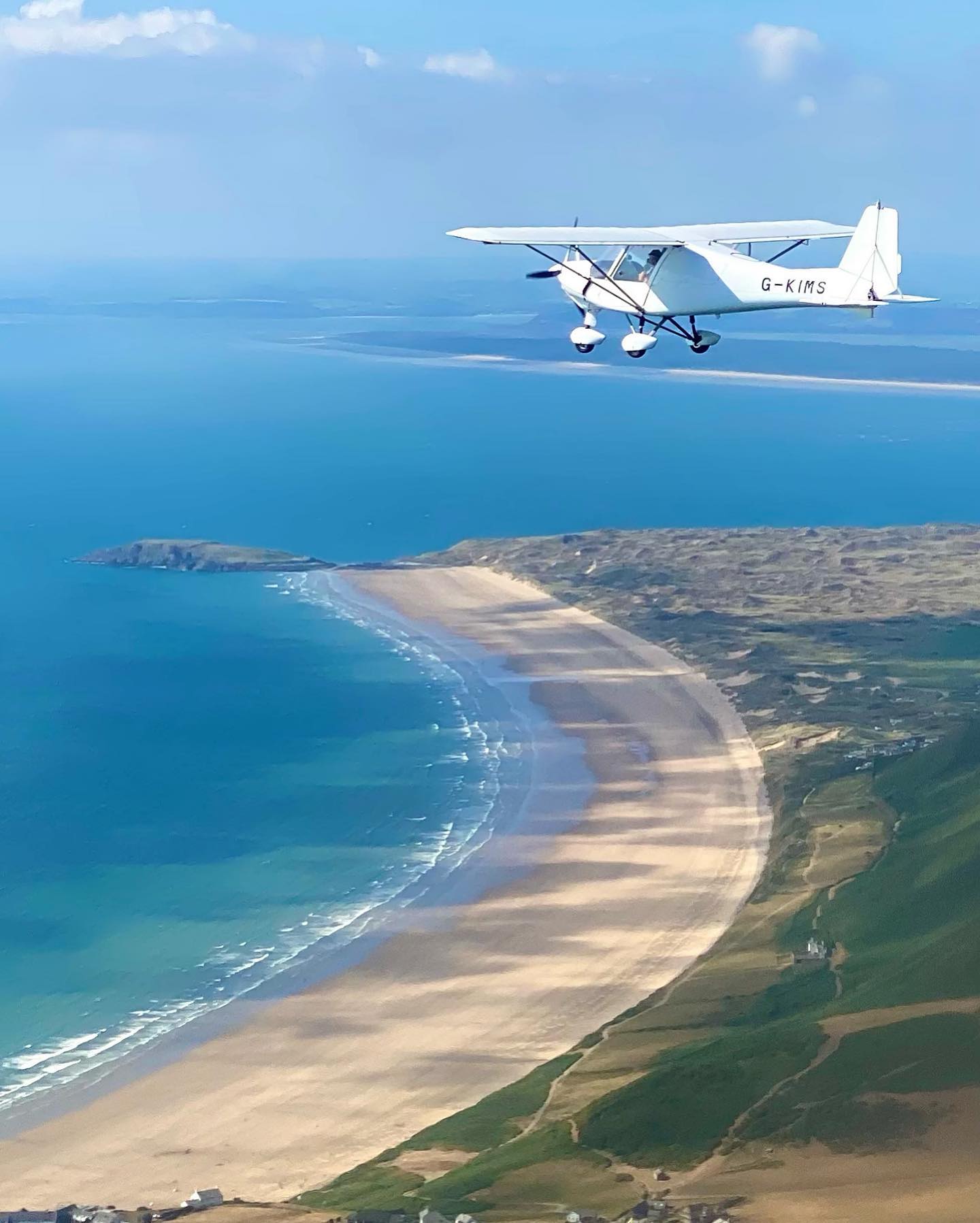 Saturday evening formation flight with @mcflightinstructor and @karlnicholson20 โ๏ธโ๏ธ
