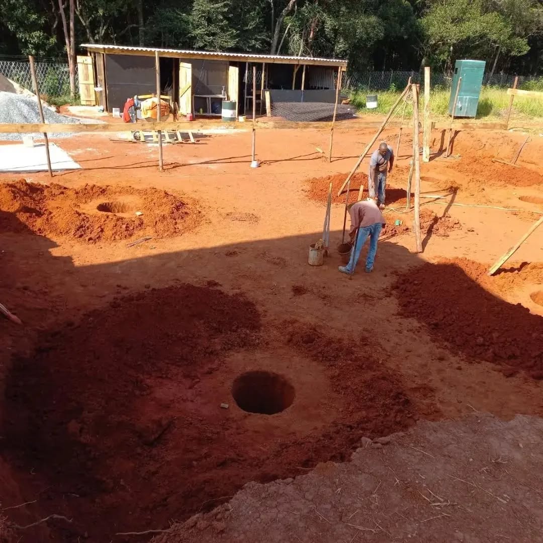 🚧 CLIQUE DA OBRA 🚧
Furação da Fundação feita ✅
Vem novidade por aí...
Quer construir sua casa também?
Procure a Paralelo
.
.
.
.
.
.
.
.
.#projeto #obra #casa #itauna #cozinha #sala #jantar #design #arquitetura #paralelo #interiores #arquiteto ##construcaocivil