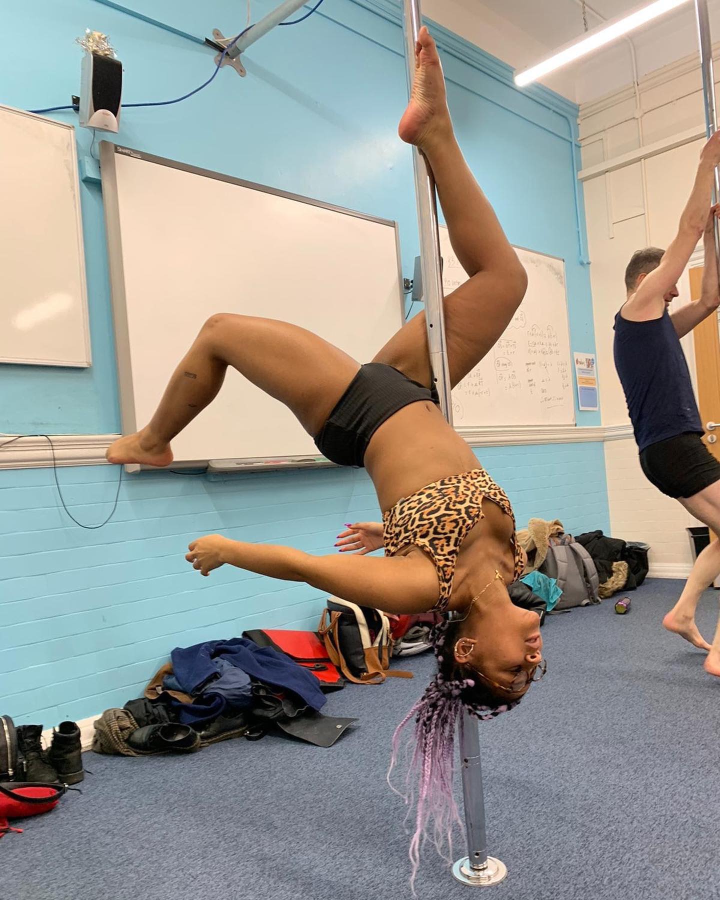 Yaaay August classes are now up online! Got to www.geminipolestudio.co.uk to book!
#poleclasses #brightonclasses #brightonpole #fitnessclass