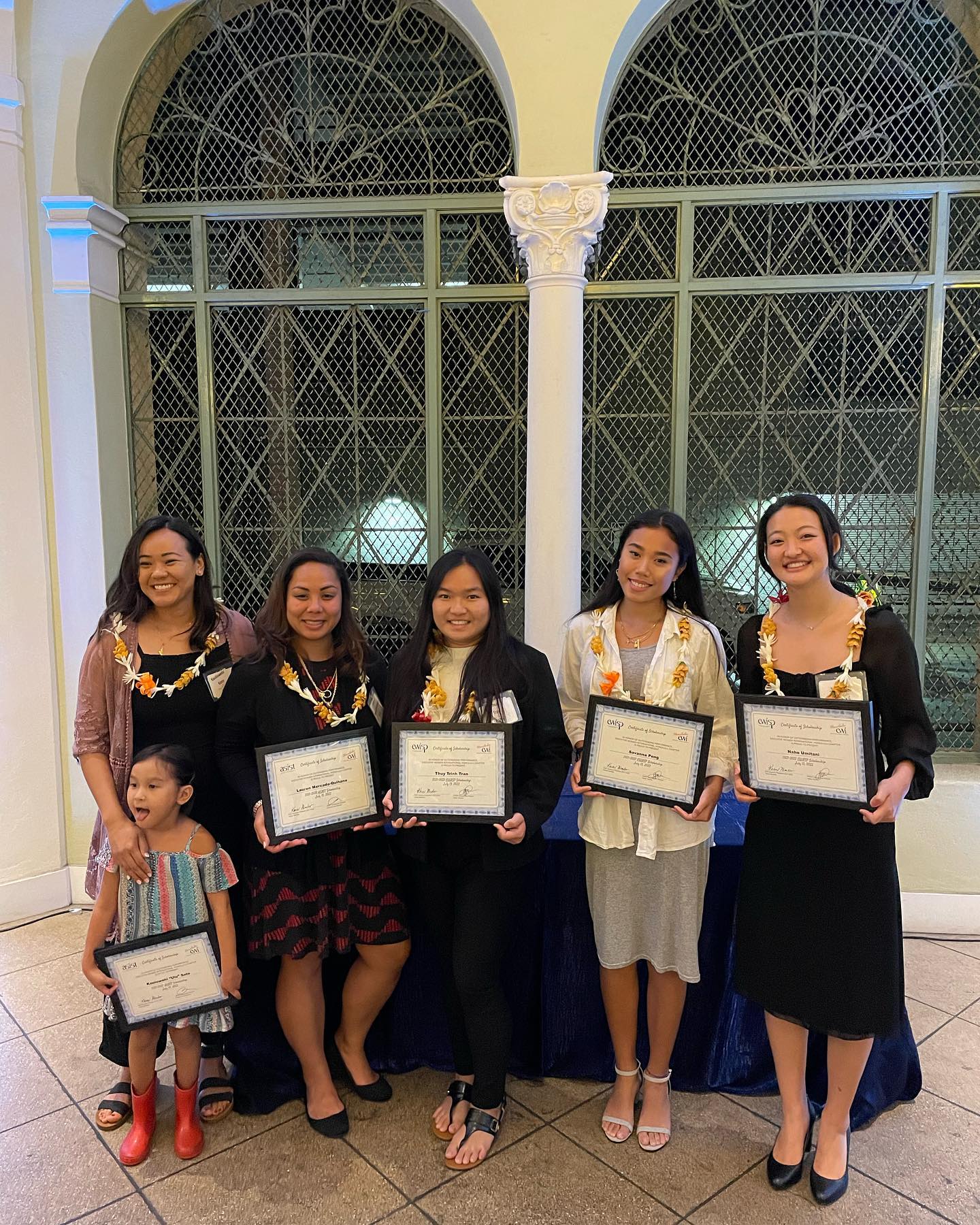 What a grand occasion!! Here is a recap of the 7/13/2022 EWISP & ASIST Scholarship
Presentations, at the Café Julia at the YWCA in downtown Honolulu. This is the first time the Honolulu Chapter held a combined awards event for both scholarships . What a night it was!
The theme was “Focus, Imua, Don’t Look Back - Your Future Is Bright Up Ahead!” The formal program commenced with guest speaker, Kimberly Alston, who spoke about her empowerment classes at the Women’s Community Correctional Center in Kailua and at the Halawa Men’s Correctional Facility, among other community projects she is involved in.
EWISP:
A total of $5,000 in scholarships for EWISP was awarded to three outstanding high school students. Congratulations to Savanna Peng of Sacred Hearts Academy (1st place, $2,000), Thuy Trinh Tran of Kalani High School (2nd place, $2,000) and Naho Umitani of Pacific Buddhist Academy (3rd place, $1,000). Our volunteer EWISP judges Janelle Sanqui, Director of Wish Assist at Make-A-Wish Hawaii; Randi Okuhara, Human Resources Manager at ‘Alohilani Resort Waikiki Beach; and Arnie Kikkawa, Principal at Pu’uhale Elementary School had the grueling task of whittling down 9 applicants to just 3 finalists.
ASIST:
Two ASIST scholarships were awarded. Congratulations to Kauluwehi “Ulu” Sato (1st place, $2,500) and Lauren Mercado-Quihano (2nd place, $2,500). Our volunteer ASIST judges were Brooke Conway, Wellness Counselor at Kapiolani Community College; Carolyn Hyman, Marketing & Communications Director at Aloha United Way; and Scott Williams, VP of Marketing and Brand Management at Lex Brodie’s.
The top finalists for both EWISP and ASIST had a chance to compete on the national level, and we are so happy to announce that in addition to our EWI Honolulu Chapter scholarship awards, EWISP finalist Savanna Peng has been awarded $1,000 and ASIST finalist Kauluwehi Sato was awarded $2,000 on the corporate level. What an awesome achievement for both! Congratulations to all of the recipients. We wish them well in their higher education journey.
