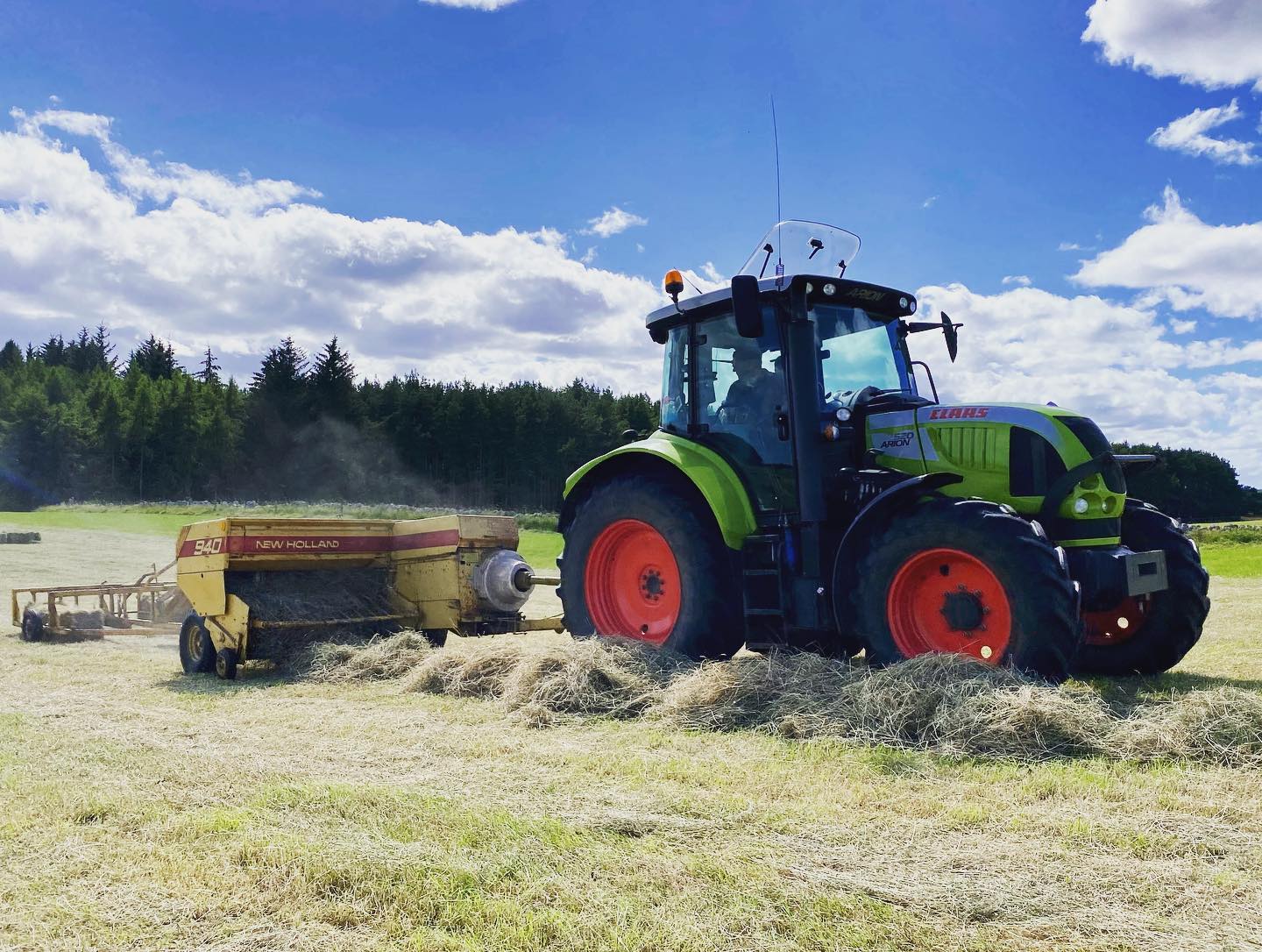 Making hay while the sun shines today. #haymaking #lovecrofting #claastractor
