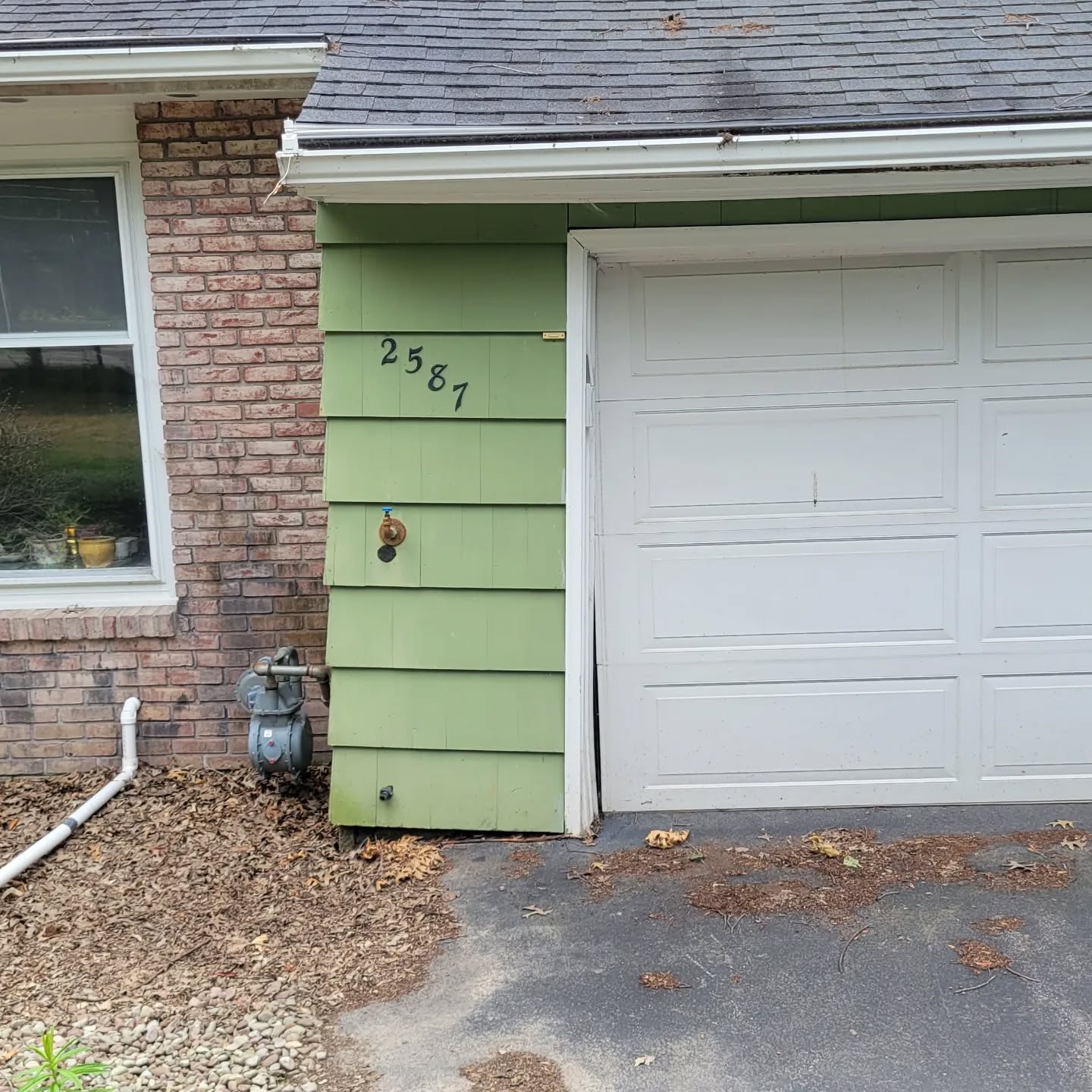 Why is it important to keep small cracks sealed? Because water always wins.
Even the smallest of cracks can get moisture in them and cause issues with foundations and framing if left unmitigated.
With our Rochester winters, that water will freeze and expand and cause the cracks and openings to get bigger. Leaving more space for the process to happen again.
This house has been unmaintained for 10 years, and eventually, the water will win.
What could have been a couple hundred dollar fix 10 years ago has now grown into a $40k fix 😬
.
.
.
.
.
.
.
.
.
.
.
.
.
.
#wateralwayswins #sealednotwalrused #framing #cmu #concrete #foundations #waterpenetration