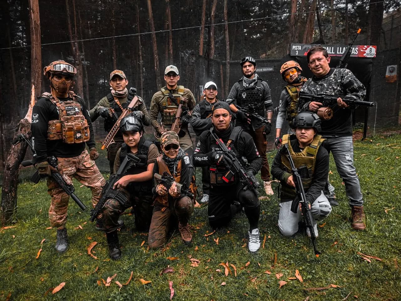 Llevamos el #Airsoft a otro nivel en el país y arrancamos nuestras matches de SPEEDSOFT y muy pronto les contaremos lo que será AIRSOFT TACTICAL. Seguimos creciendo y llevando el juego a otros niveles, pero sobre todo, creciendo como una gran familia.
Únete a nuestras partidas semanales, más información por inbox.
#airsoft #airsoftnation #airsoftgun #milsim #airsoftworld #airsoftinternational #airsofter #tactical #airsoftworldwide #pewpew #airsoftobsessed #airsoftphotography #airsoftteam #military #airsoftbrasil #m #airsoftplayer #softair #airsoftcommunity #airsoftgame #a #guns #airsoftwar #airsoftlove #airsofting #glock #multicam #airsofterphoto #tacticalgear
