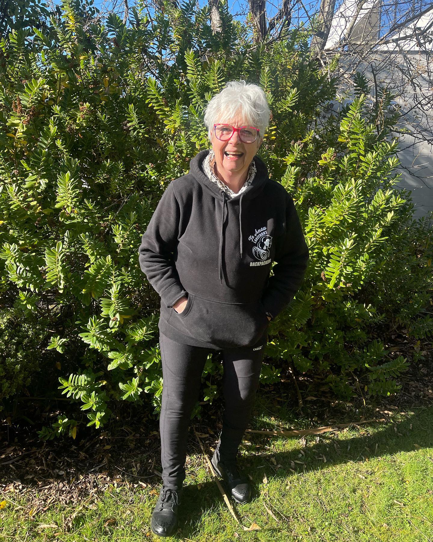 This is Sonja โจ our superstar head housekeeper! Sonjaโs busy running around spring cleaning all our rooms getting ready to welcome you to @teanau_lakefront_backpackers. Opening 1st September! Link in bio to book ๐ป