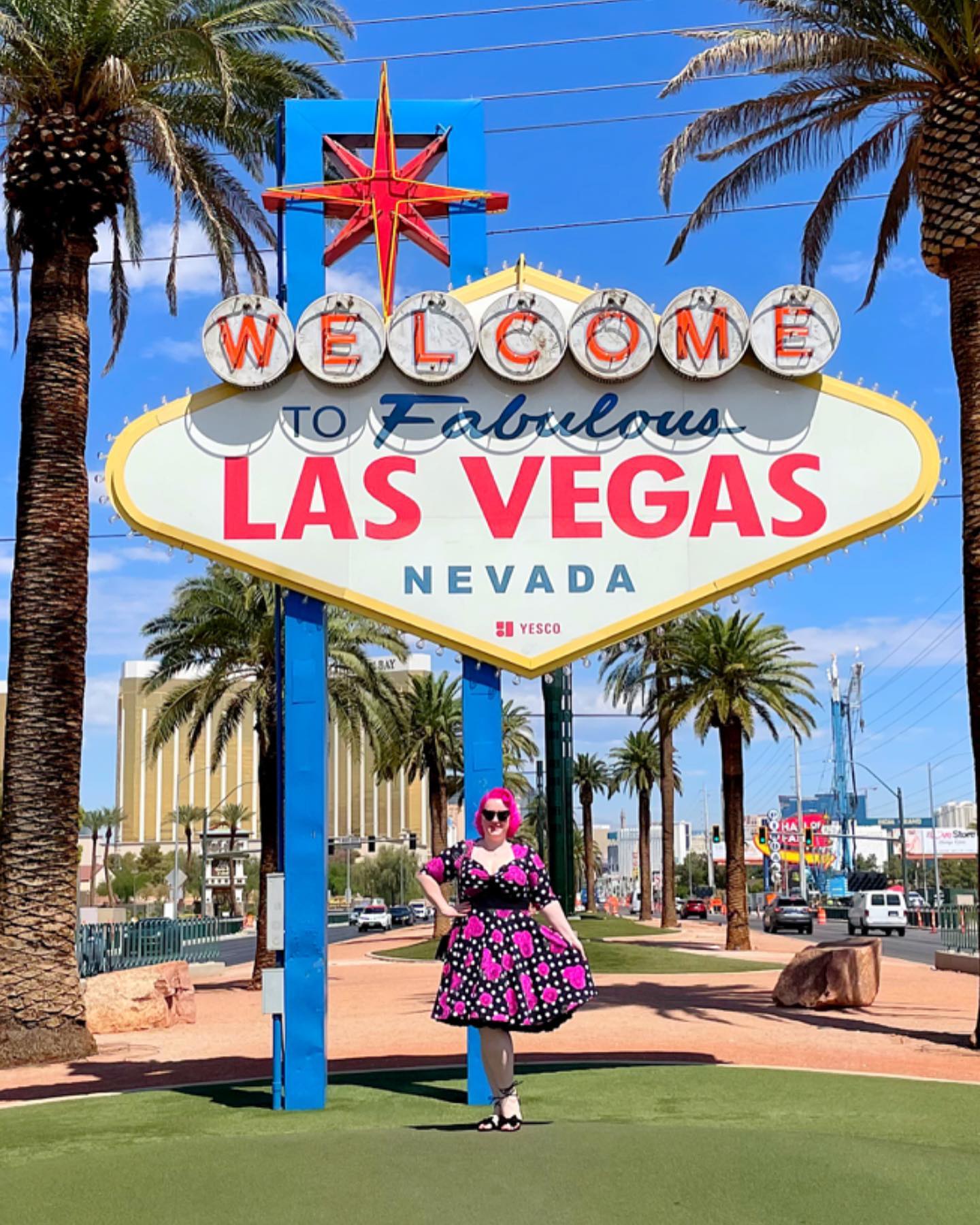 Viva Las Vegas 😍
.
.
.
Fabric & Design by Stina Smith
.
.
.
#fashiondesigner
#nevada
#lasvegas
#fashion
#visygale
#stoffgal
#sewing
#dress
#traveling
#explore