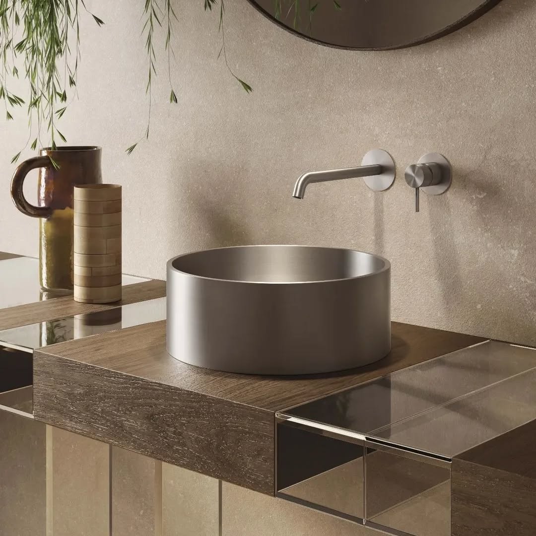 SOLO·STEEL - Check out the last post for styles!
100% stainless steel. 100% sustainable. Newform chooses the most recycled material in the world as physical and tangible essence of Solo Steel thanks to its properties such as durability, resistance as well as a strong aptitude to sustainability.
#solosteel #newwashbasin #exquisitebathrooms #stainlesssteel #sustainability #design #bathroomdesign #bathroomdecor #interiordesign #bathroomwashbasin #madeinitaly #newform