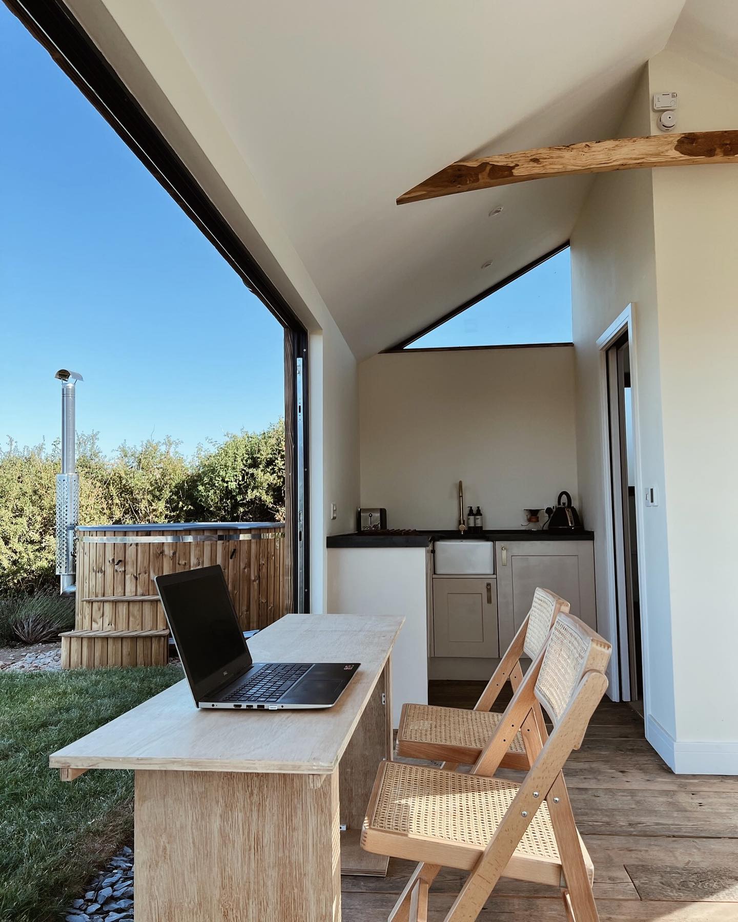 Want an escape but got no leave left?
All our cabins have wifi and can quickly be turned from cosy bedroom to spacious office with our fold up beds and tables 🌿
Forget staycation, escape to The Land for a PAYCATION 💰
These pics are from Longdown Cabin just before the amazing and much needed rain we’ve had these past few days 💧
#escapetotheland #paycation #devon #cabin #hottub #beach #workfromhome #workremote #workanywhere