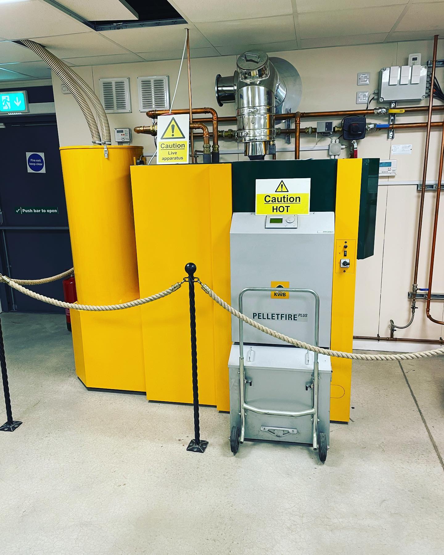 First job of the day, cleaning out the flues on this biomass 👍