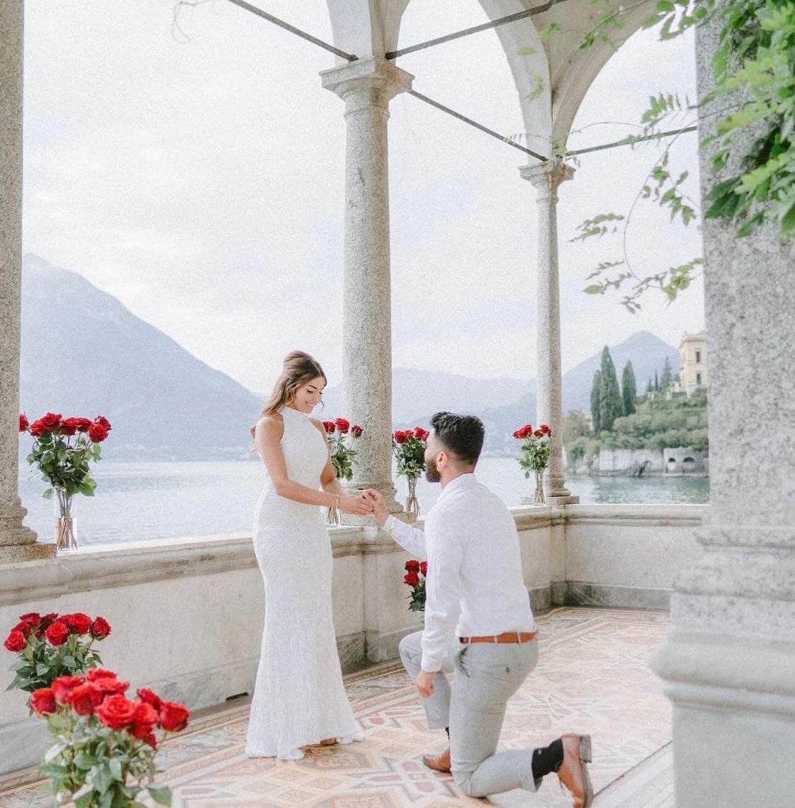 Proposal 🤍 I had an amazing opportunity to organise this beautiful secret proposal with the groom @jagsosa @villamonastero_official in Lake Como , Italy. It was pleasure working with you guys and the team. Photographer @tiposnet . Harpist @sofiharpist . Then they had a romantic boat ride. Congratulations ☺️ . So guys do not hesitate to proposal in special way. #proposal #italyproposal #proposalideas #proposalplanning #proposalstory #engagementring #engagement #weddingplanner #destinationwedding #lakecomoitaly #secretproposal #destinationweddingplanner