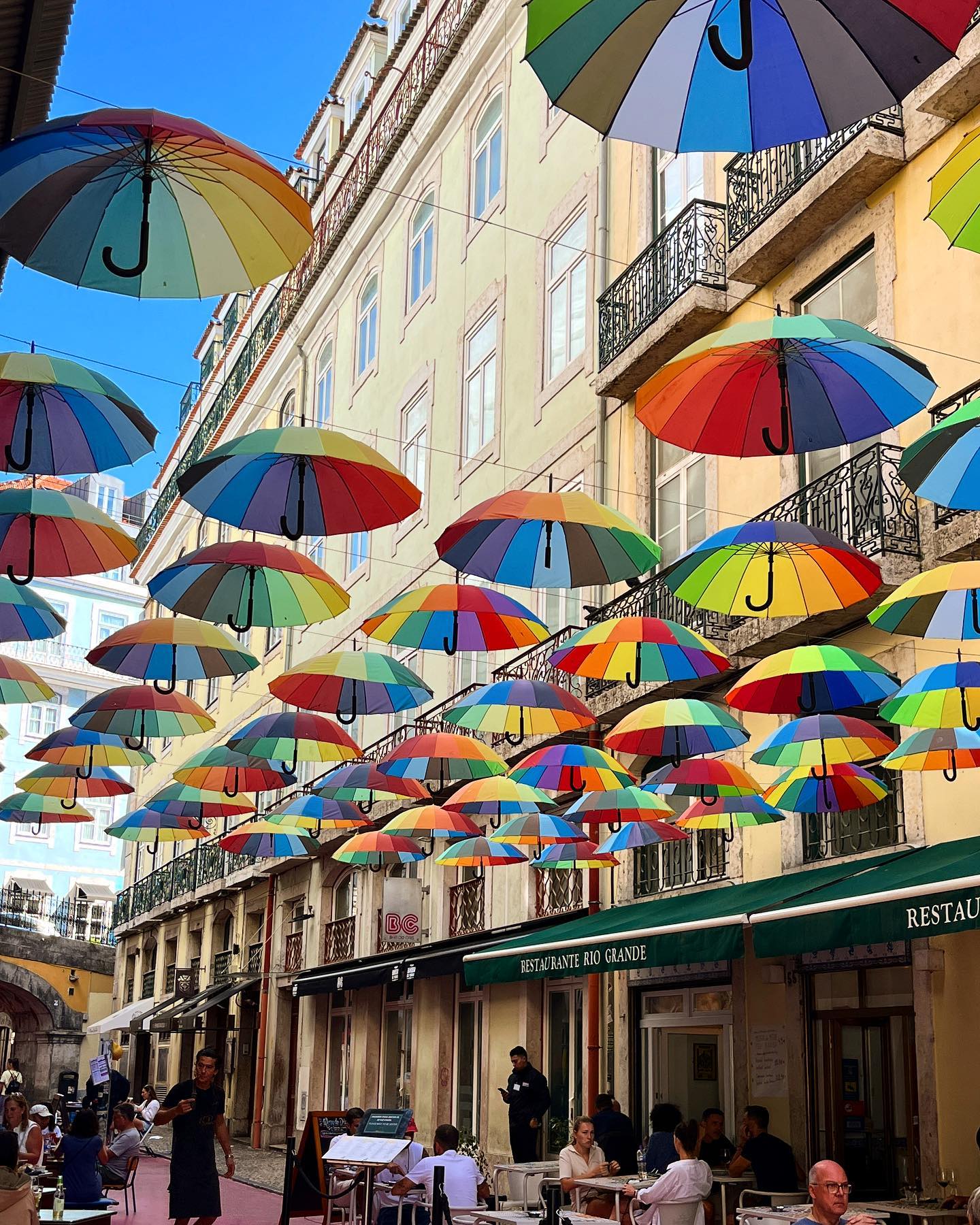 Pink Street in Lisbon is painted pink and covered in rainbow umbrellas. ☂ 🌈 Lovin the vibe! 💜💚💛💙♥️
#love #color #rainbow #streetart #citylife #umbrella #lisbon #portugal #lovelisbon