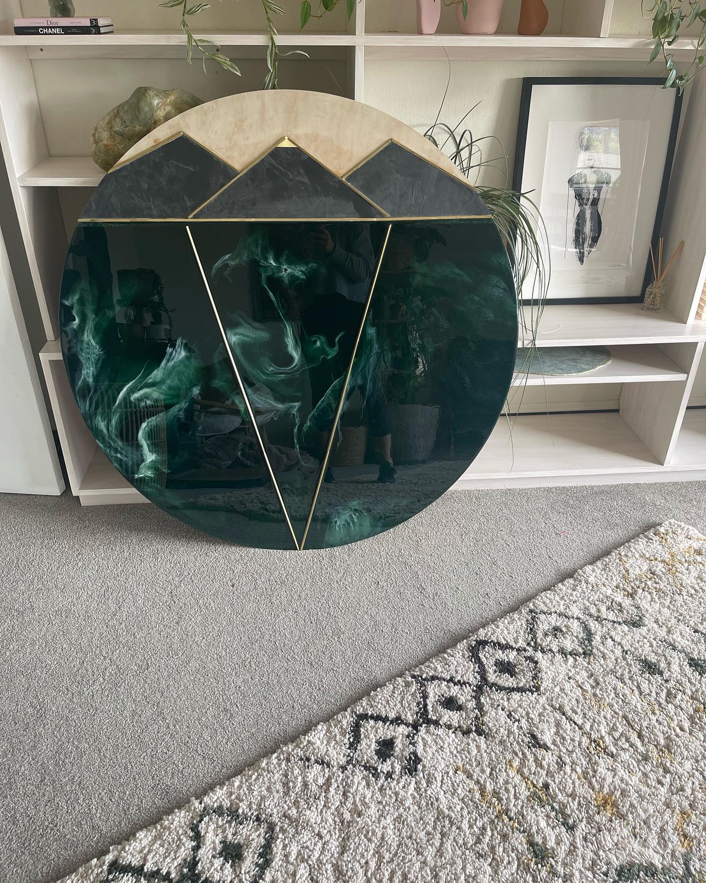 1200 DIAMETER NEARLY COMPLETE. #māoriart #māoriartist #brass #resin #replicatingpounamu #greenstone #river #awa #1200diameter #blackmetal #contemporaryart #commission #wahinematike #geometric #maunga #mountains #resene #spraycans #nelson #nz