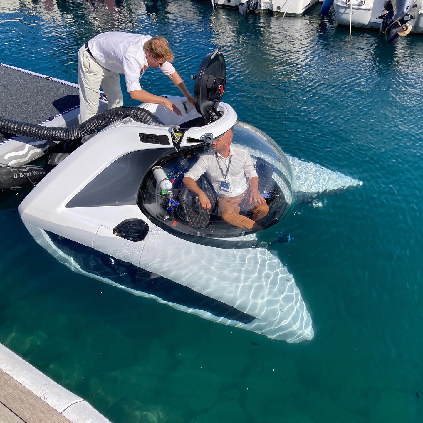 Jeux de plage…
.
#monacoyachtshow #toys #goelectric #sustainable #monaco #newproject #design