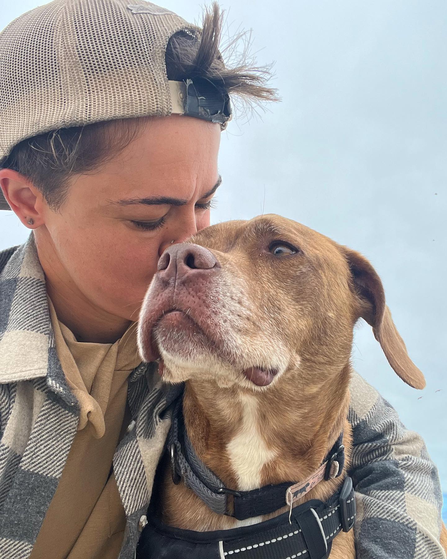 HBD Riley Pecan, we ruff you ❤️🐶✨😘💛