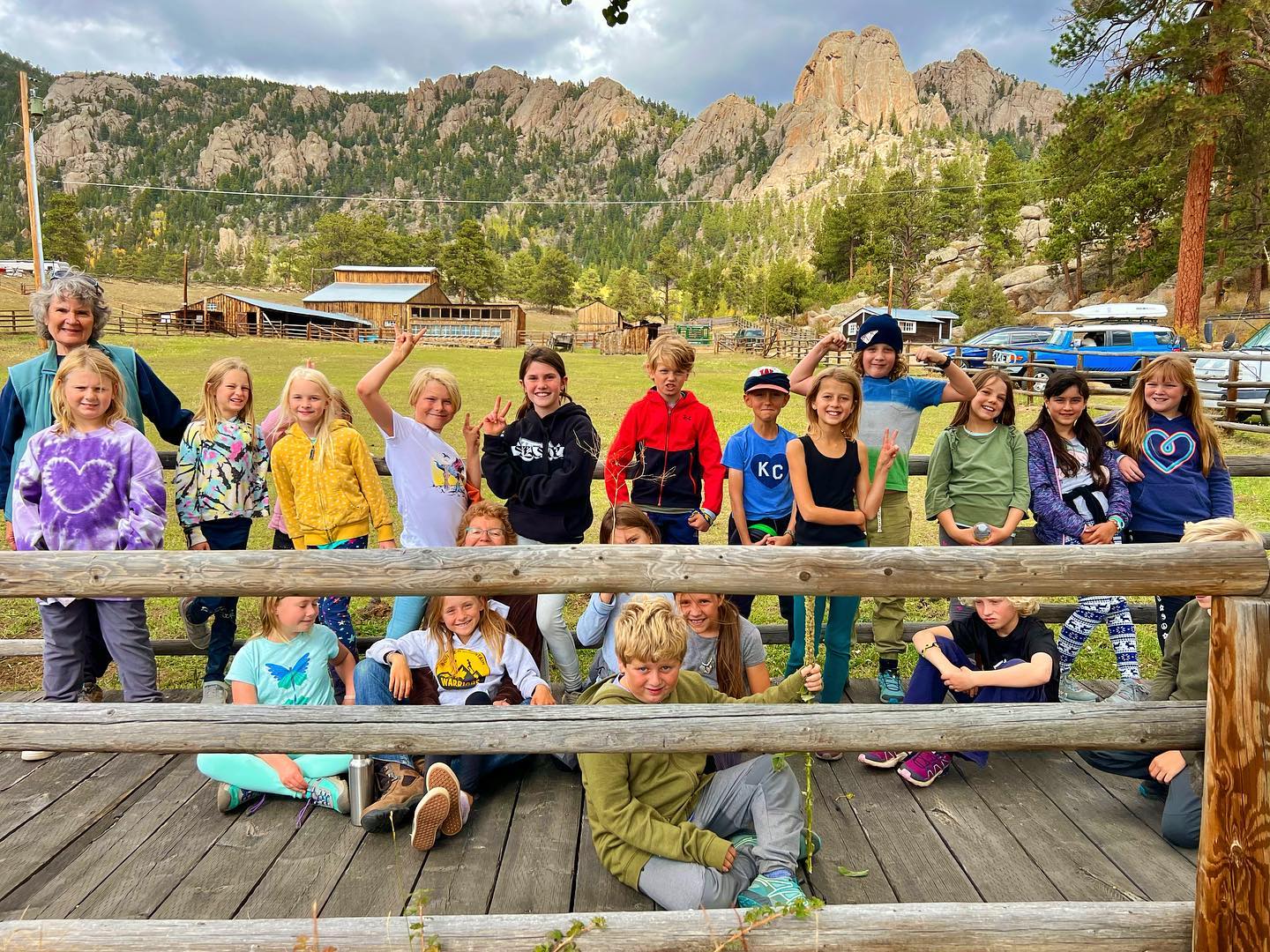 We had a great day of hands on learning with these stellar 4th graders!
We enjoyed exploring the historic area of the Ranch learning about the three generations of MacGregors and other important Estes and Colorado figures.
#macgregorranch #estespark #estesparkcolorado #coloradoranch #coloradohomestead #historichomestead #nationalregisterofhistoricplaces #ranchlife #historicsite