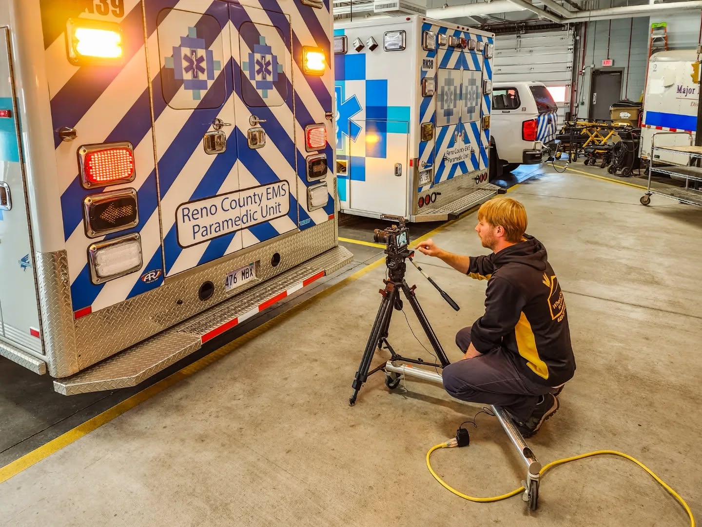 Quick shoot at the hospital the other day.
.
.
.
.
.
.
.
.
#bluebarnproductions
#Blackmagic
#ems
#bts
#promotional
#Cinematography
#onlocation
