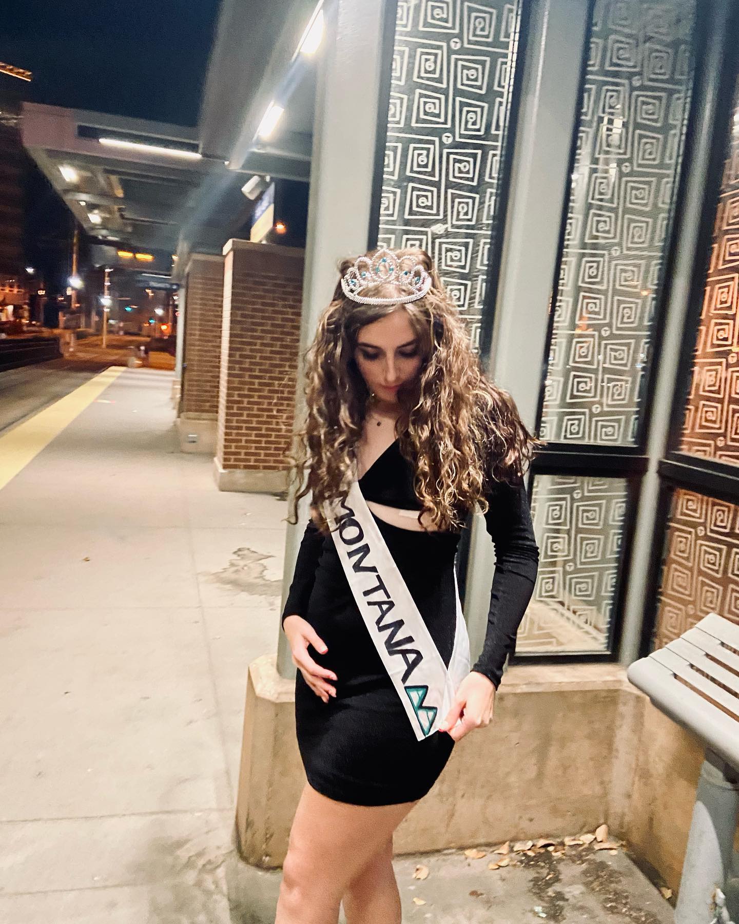 Miss Montana :))
#lighting #photography #college #fratparty #frat #halloween #bestfriends