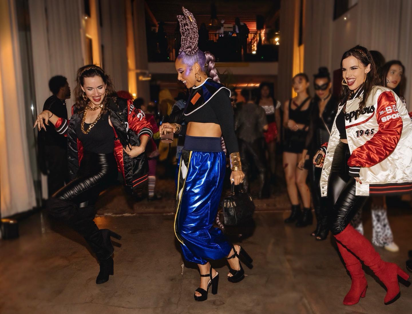 Salt n Pepa n Beerus here & we’re in effect…🎶
10.29.22
📸 : @ramonrecords