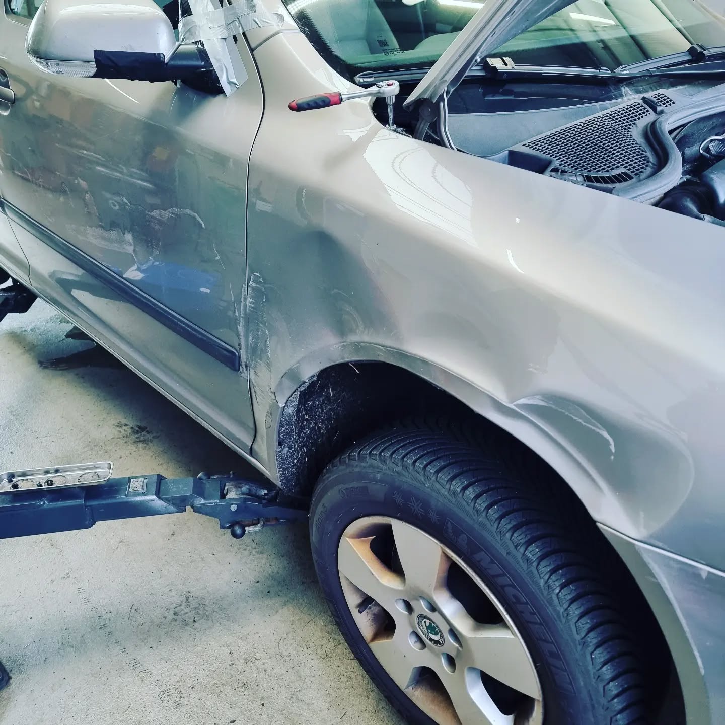 Auch bei einem Blech Schaden sind Sie richtig bei uns