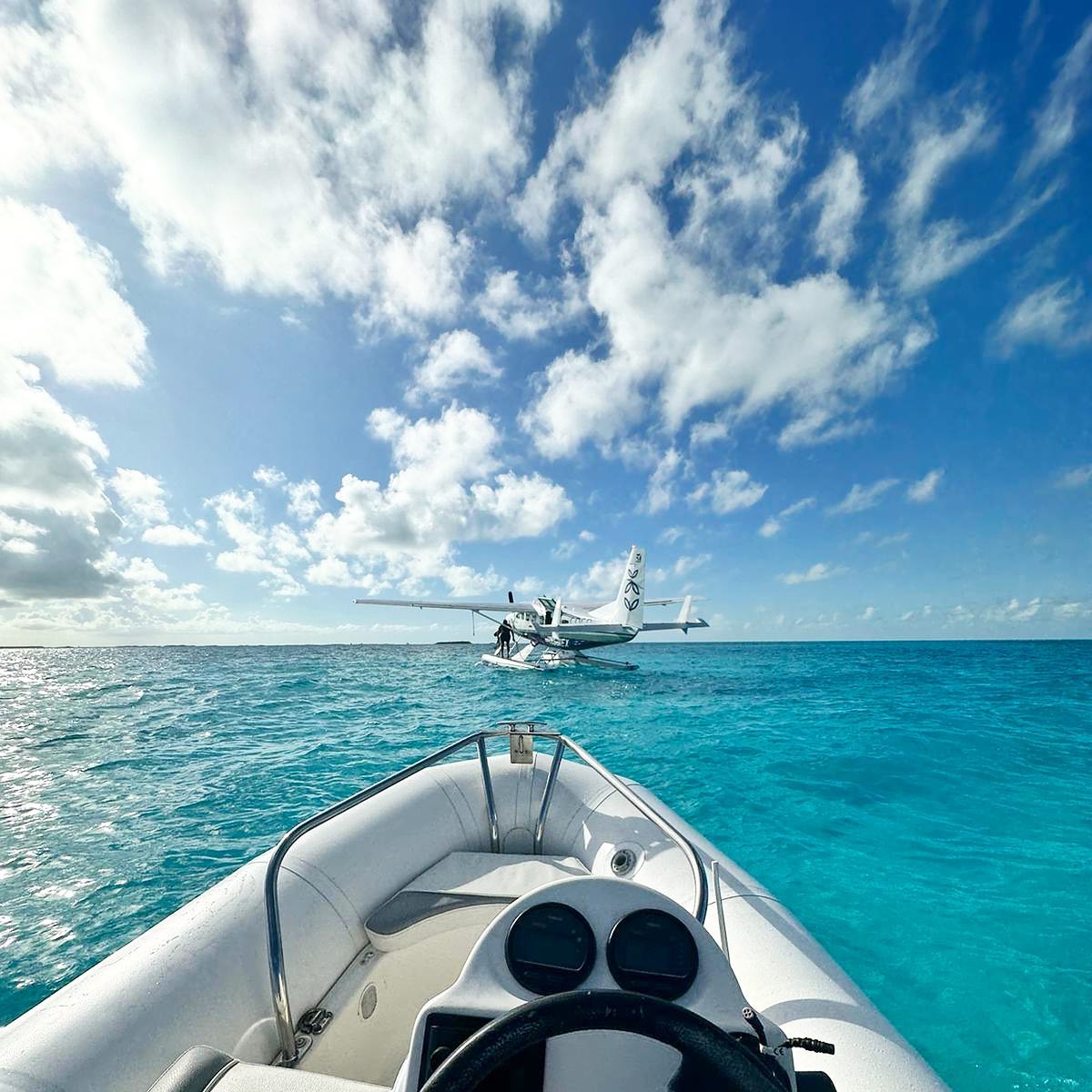 Today’s guest chose to skip the ride to Exumas & arrived in VIP style to the meet the yacht for a full day of excursions ✈️ 🛥️
- Did you know that we offer a Seaplane x Yacht excursion bundle? Contact us to make your dreams in paradise come to life.
📞 +1 (305) 607-0634
#seaplane #bahamas #sandbar #yachtcharter #concierge #yachtlife #paradise #lavishlife #lavishliving #exumas #pipecay