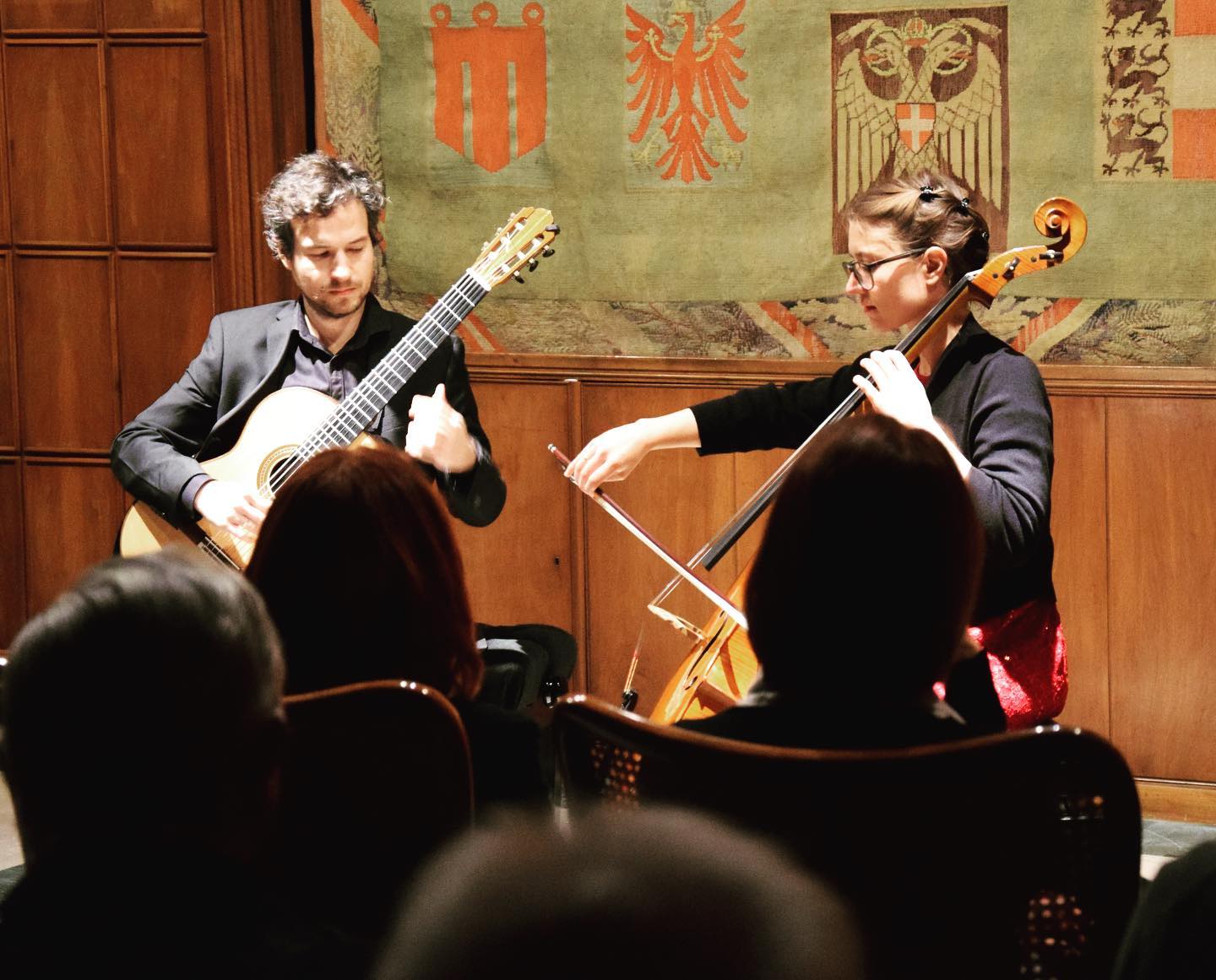 Thanks @forum.austriaco for the invitation to play in one of the most beautiful cities in the world!!!!
Thank you so much for the warm welcome.
Rome, Italy, 2022.
#cello #rom #cellist #celloplayer #cellolife #cellomusic #classicalmusic #violoncello #strings #music #musica #musician #vienna #musicfestival #livemusic #guitar #classicalguitar #musicismylife #musicos #musico #music #music #musica #musicians #guitar #chile #italy kultur