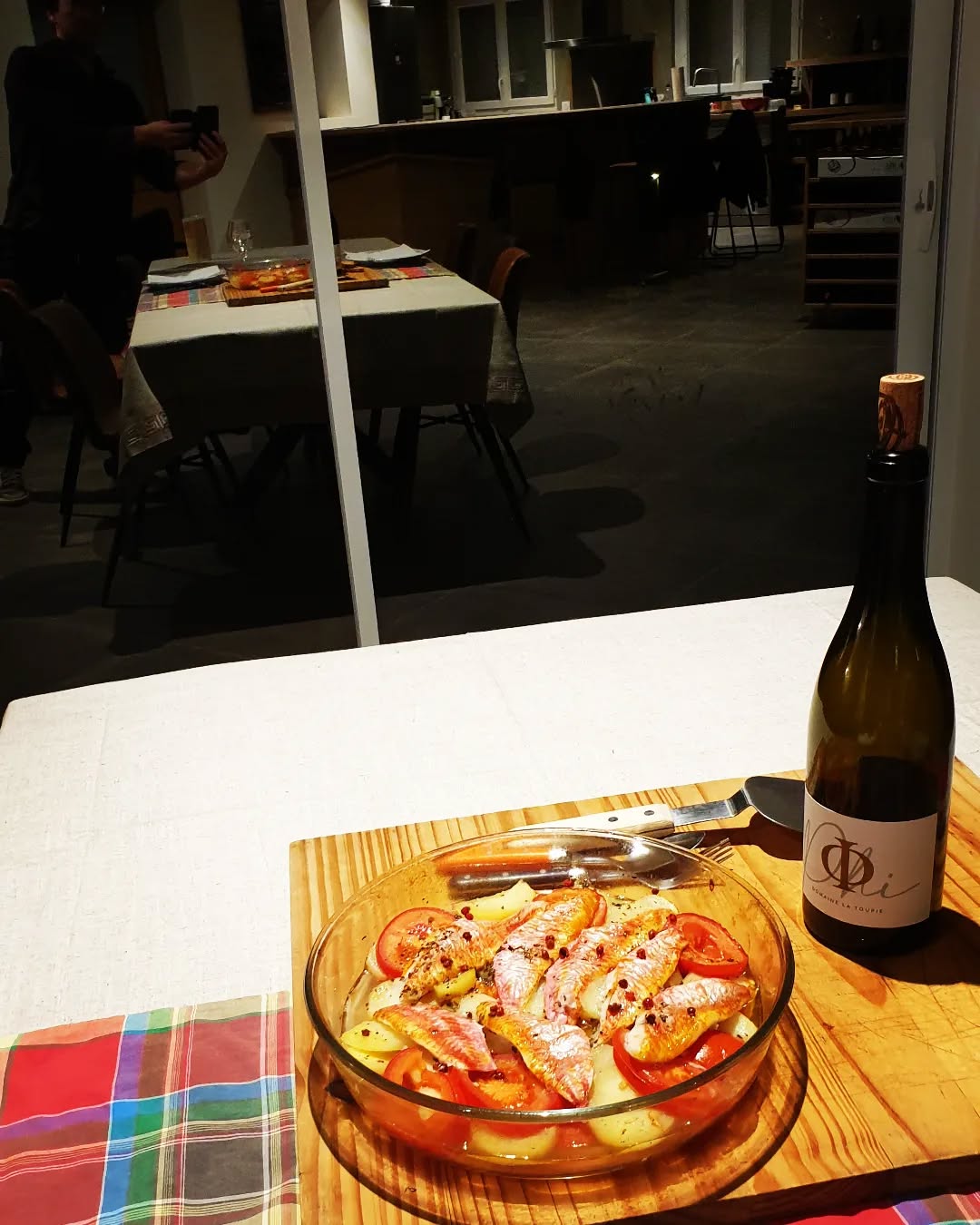 Petits rougets avec Phi blanc 2021 avant la mise en bouteille demain à la première heure de Solo macabeu et Petit Salto 2022.