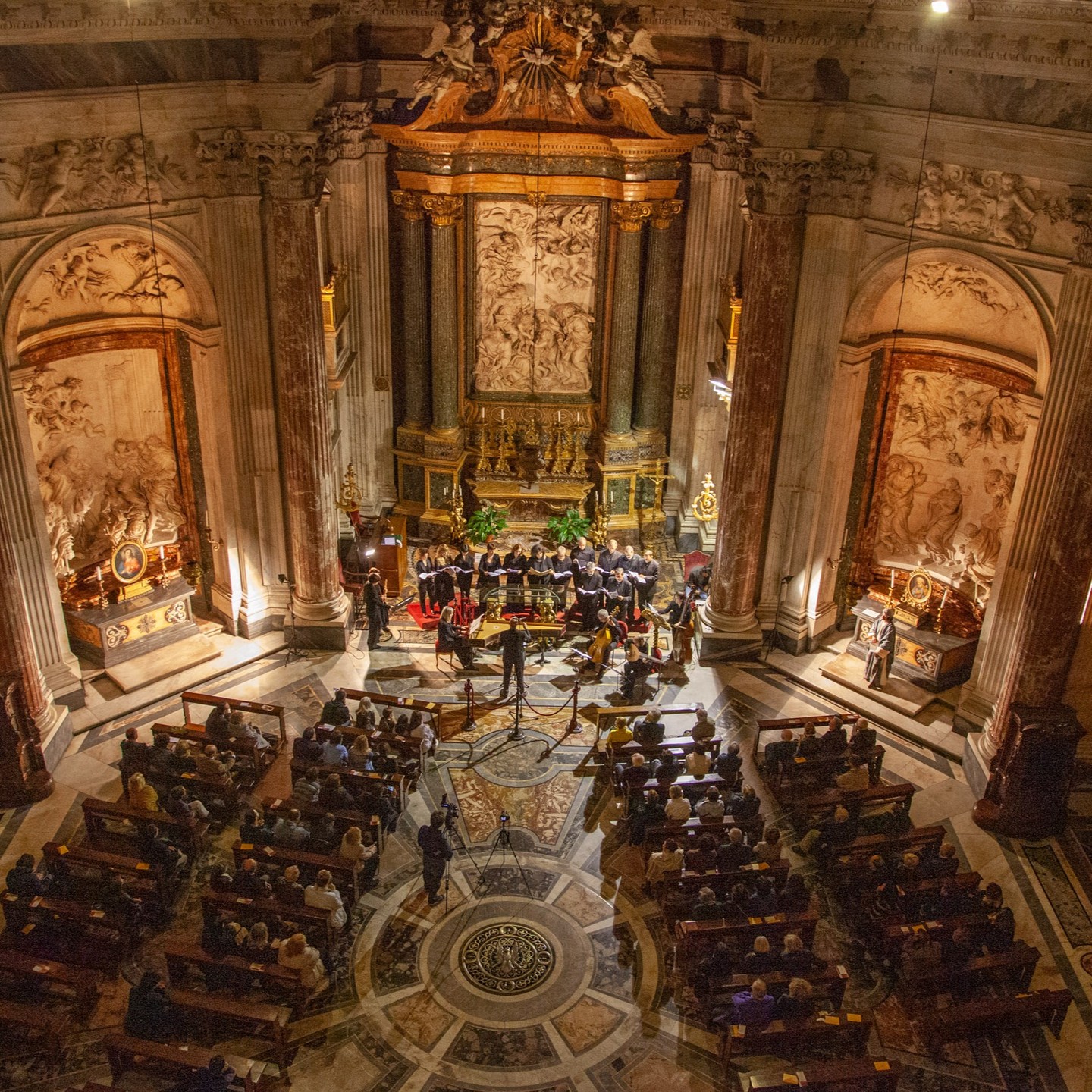 #Festival #Spiritualia, una proposta culturale in chiave di #performances, che non si rinchiude in recinti confessionali, ma tenta di leggere, attraverso lo sguardo della #spiritualità, il nostro #tempo inquieto.
#Roma #spiritualità #religione #tempo #sacro#musica #Rome #spirituality #music #religion #sacred #time