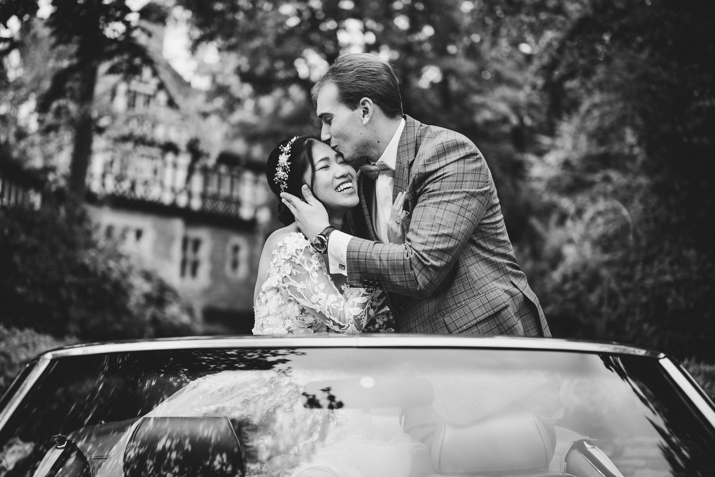 Hochzeit von Hien & Markus..
#hochzeitsfotos #hochzeitsfotograf #hochzeitsreportage #weddingpics #weddingphotography #brautpaar #brautkleid #lookslikefilm #hochzeitsfotosfrankfurt #hochzeitsfotografiefrankfurt #hochzeitsfotograffrankfurt #bride #brautkleid #hochzeitsfotografie #frankfurt @villamerton