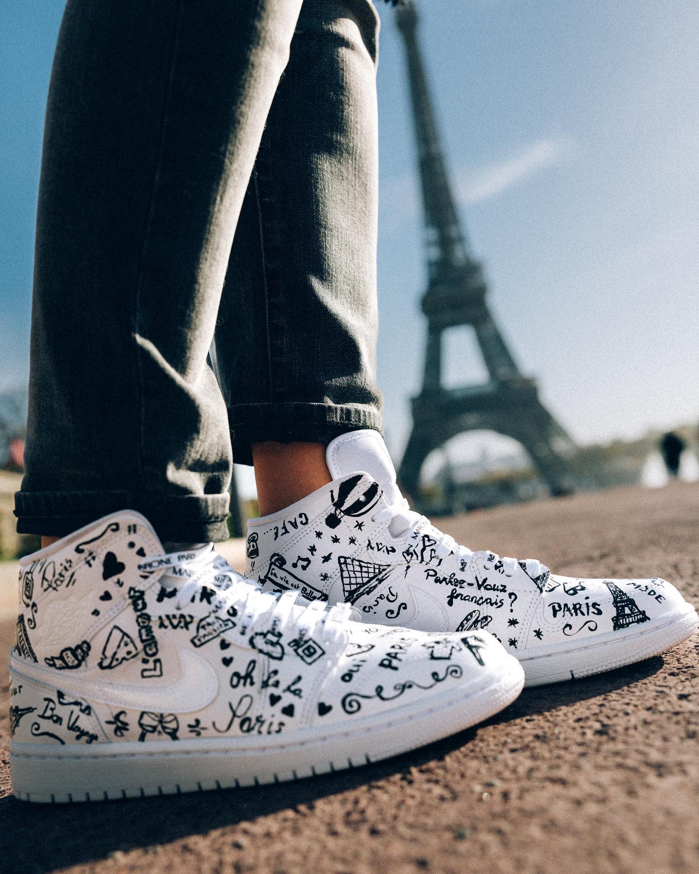 Weโre happy to introduce our new Parisian Doodle design! Available at our webshop.
#paris #parisfashion #jordanair1 #customjordans #nike #eiffeltower #customfashion #customizedshoes #maisonmarone #parisfrance @parisfranceofficial @parisluxurylifestyle #parisluxurylifestyle #parisluxury #shoetrend #shoes #shoestyle #doodles #loveparis #parisvibes #fashiontrends #parisfashionweek