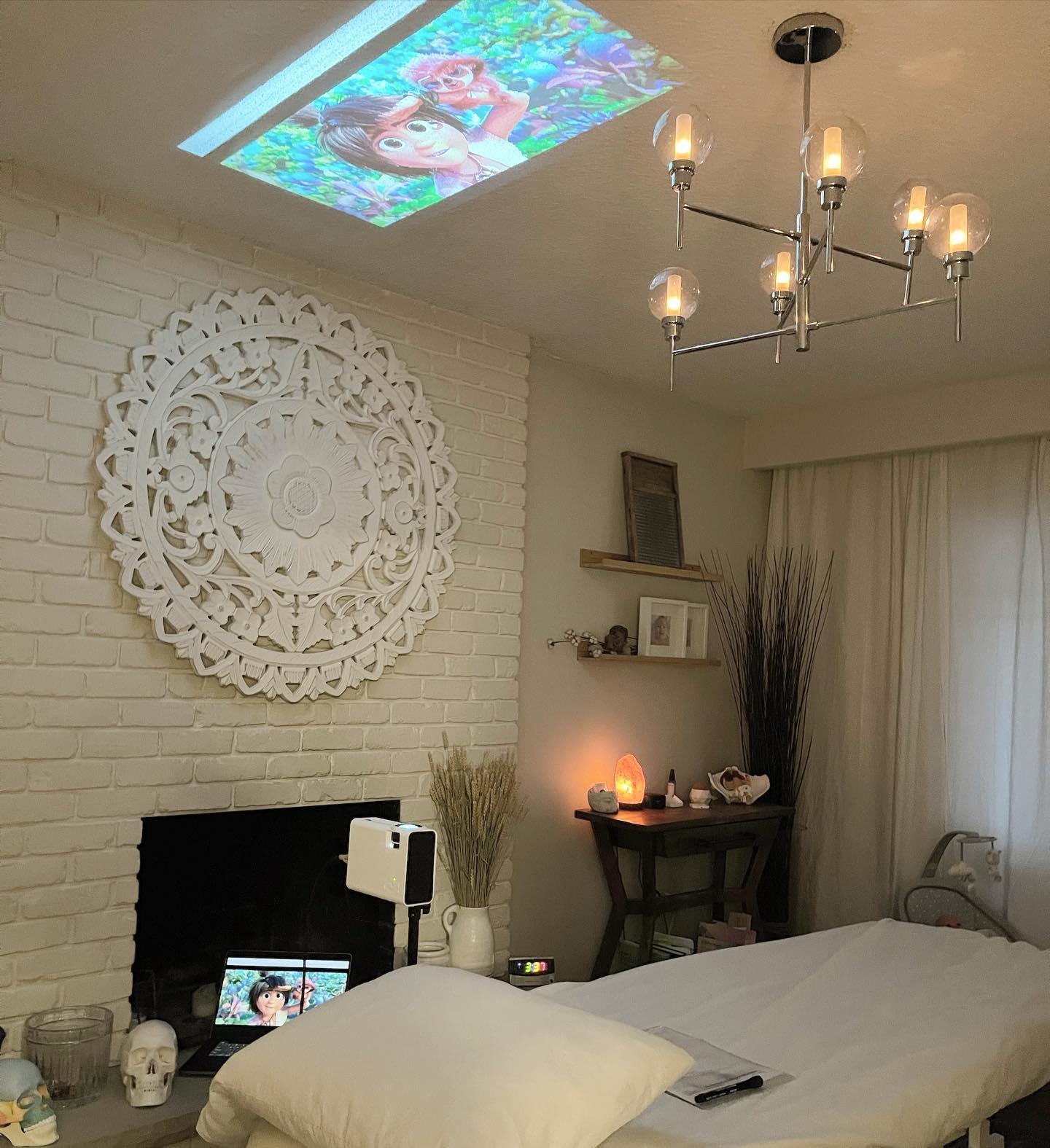 ❄️🌨️ todays kids massage ➡️ just so happened to look like this.