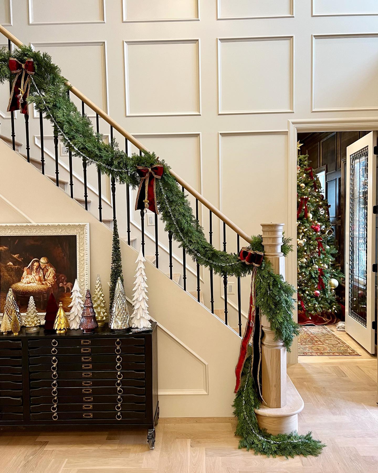 Such a fun day on site at our #RenaissanceRemodel. Christmas installs are always my favorite but this one tops the charts. There is just something special that happens when you combine velvet and crystal together. 🤌🏻 #RenaissanceChristmas #TraditionalChristmas