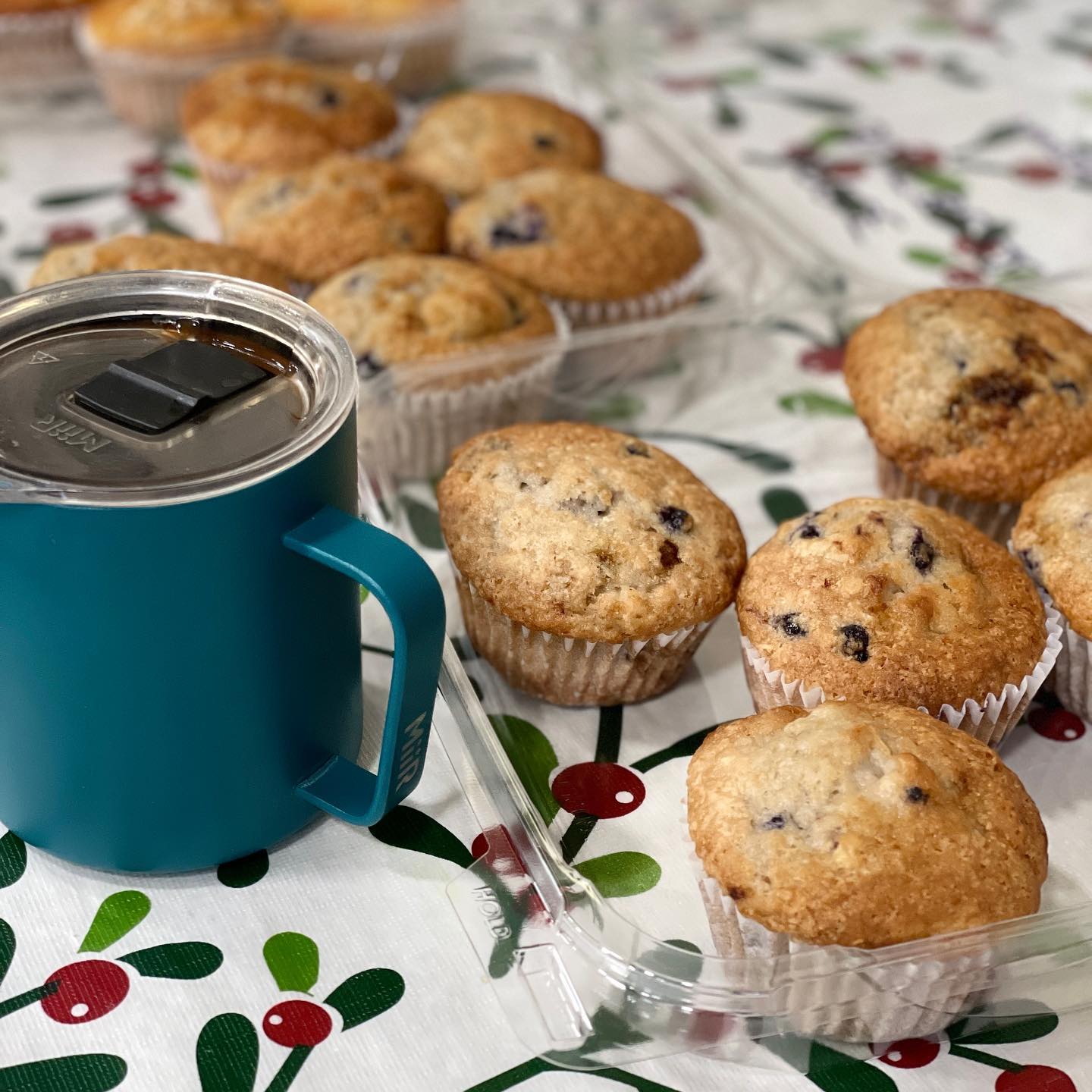 Don’t forget to join us every Sunday at 9:45 for coffee & treats time before service starts at 10!
We’re supporting our local community of bakers by sourcing different locally-made treats, so far we’ve had @mabelandmaries , Baking by Leslie @lamorrow (her treats pictured here) and this weekend will be from @theheartofbraggcreek !
More to come from other local deliciousness-creating places and people!