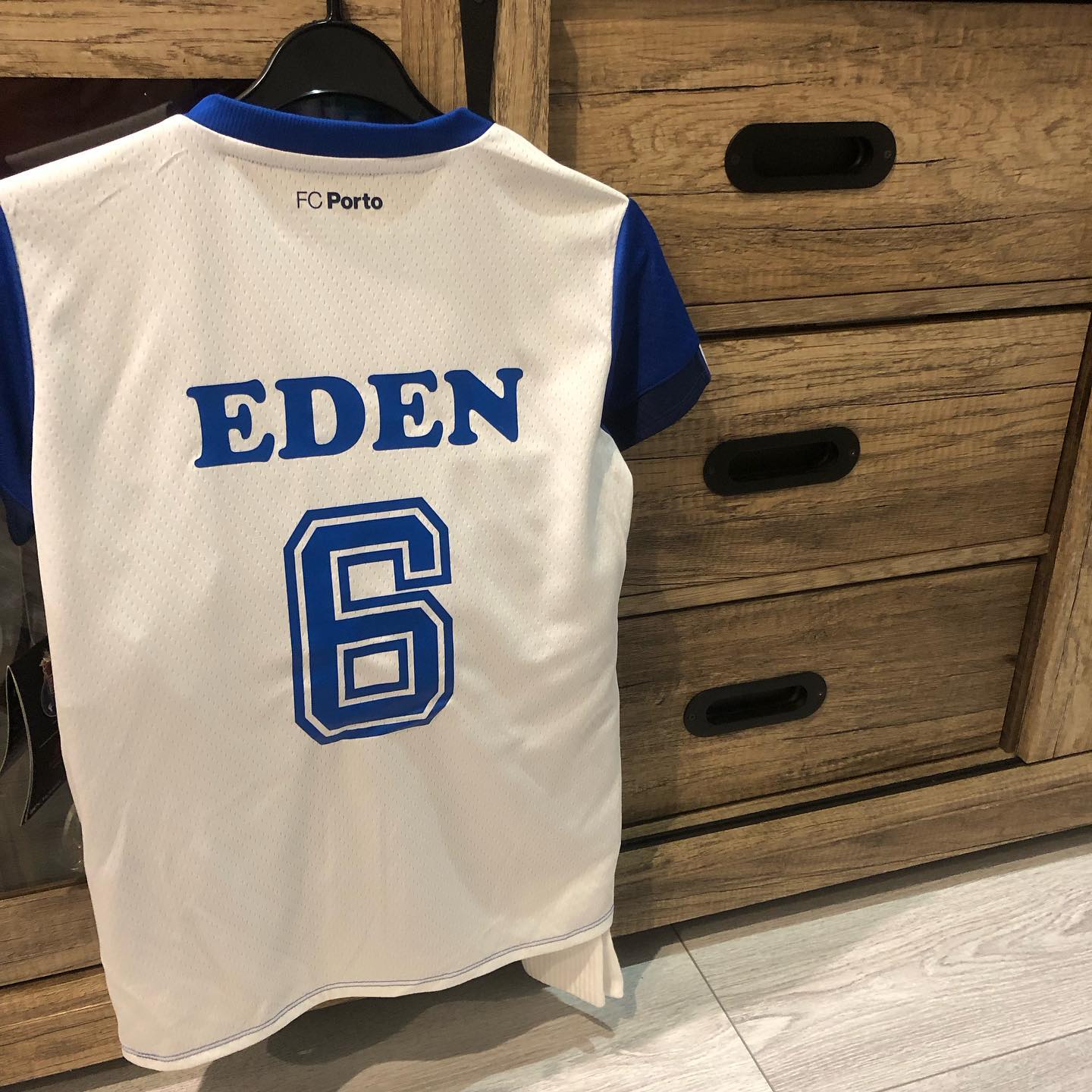 Personnalisation d’un tee-shirt de foot, pourquoi pas le votre ? ⚽️⚽️