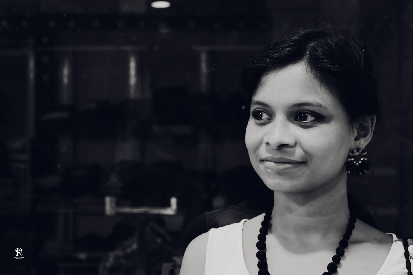 Things are not quite so simple always as black and white.
.
.
.
.
✶ Face - @taniamannainsta
.
.
.
.
.
.
★ For booking and query:⠀⠀⠀⠀⠀⠀⠀⠀⠀⠀
✆ Whatsapp/Call - 9051211651
❂ www.subhajitbhowmick.com
• Portraits • Fashion • Products •⠀⠀⠀⠀⠀⠀⠀⠀⠀⠀⠀⠀⠀⠀⠀
----------------------------------------------
.
.
.
.
.
.
.
.
✶ f/5
✶ 1/30 sec
✶ ISO-800
✶ Focal length 40 mm
⠀⠀⠀⠀⠀
Subhajit Bhowmick
ᵖʰᵒᵗᵒᵍʳᵃᵖʰʸ
⠀⠀⠀⠀⠀⠀⠀⠀⠀⠀
© ᴬⁿʸ ᵘⁿᵃᵘᵗʰᵒʳⁱᶻᵉᵈ ᵘˢᵉ ᵒᶠ ᵗʰᵉ ⁱᵐᵃᵍᵉ ⁱˢ ˢᵗʳⁱᶜᵗˡʸ ᵖʳᵒʰⁱᵇⁱᵗᵉᵈ
#portraitphotography #photography #photooftheday #love #instagood #instagram #photo #picoftheday #like #photographer #beautiful #follow #art #fashion #photoshoot #likeforlikes #instadaily #model #me #smile #style #instalike #happy #likes #myself #followme #followforfollowback