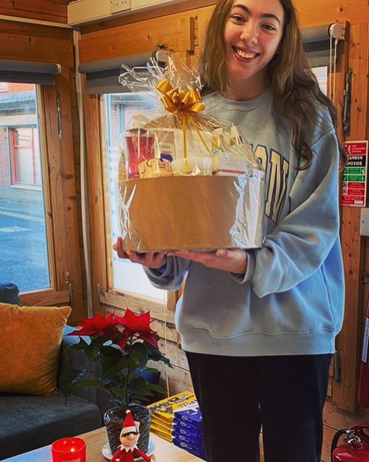 Mega Christmas congratulations to our raffle prize winners Kayla and Shan! Enjoy 😊keep your eyes peeled next Semester for a chance to win some more amazing prices 🤩 #hazelwood #xmas #student
