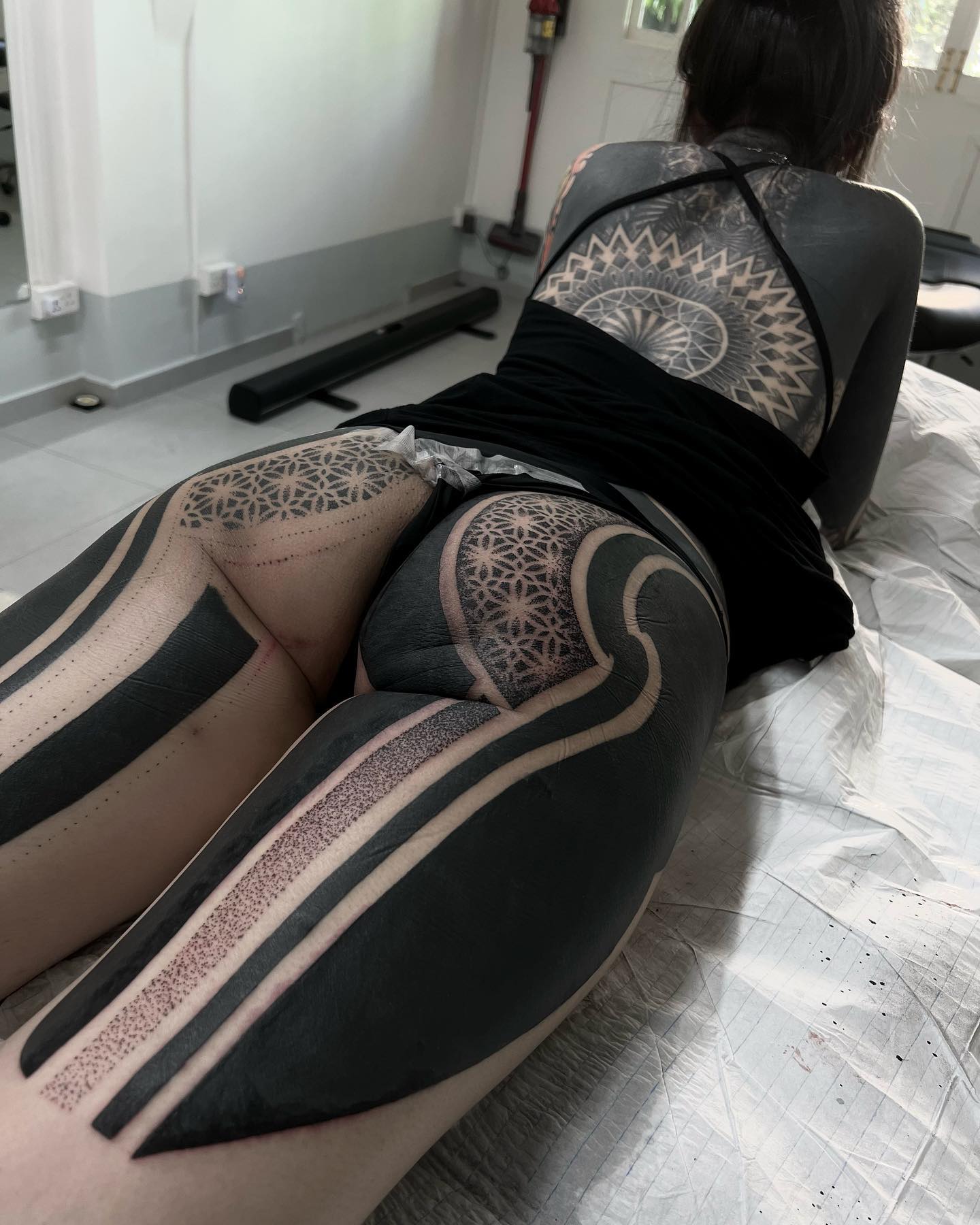 @godsavemelody this is a work in progress #black #blackworktattoo #blackworkerssubmission #ink #inkmag #tattoogirl #tattoogirls