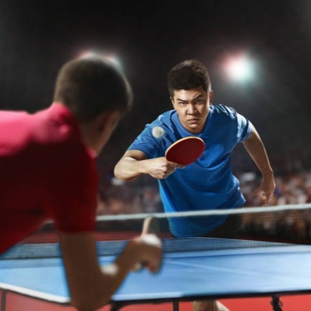 Spordikool KETS linnalaager 5-6 Jaanuar Paldiski Ujulas
Laagri sihtgrupp 1-6.klassi lapsed + 6-7.a lapsed
Registreerimise tähtaeg on 3.jaanuar.2023
Linnalaagrisse registreerimise link:
https://forms.gle/kUMXa7YUeCPCWkHj7
Linnalaager toimub Paldiski Ujula hoones
Neljapäeval 05.01.2023 ja reede 06.01.2023
Laagripäev algab 9.45 ja lõppeb 14.30. Ööbimist ei toimu.
Vabade kohtade olemasolul saab laps osaleda mõlemal päeval
9:45-10:00 kogunemine
10:00-11:30 I treeningtsükkel
11:30-12:15 (12:30) Lõuna
12:30-14:00 II treeningtsükkel
14:00-14:30 õhtuoode ja kojuminek
Laager põhitegevused on seekord lauatennis ja kajakitreeningud
Kajakitreeningud toimub Paldiski Ujulas. Treeninguid viib läbi AKTIIVNE TERVE ELURÕÕMUS MTÜ ning koolitaja ning veeohutusekspert on Andres Sepp. Grupi suurus on piiratud ohutuse eesmärkil. Max 12 last.
Õpime kajakisõidu algtõdesid ning veeohutust. Kaasa ujumisriietus ning rätik ja pesemisvahendid.
"Oluline on kõigepealt omandada ohutusvõtted ning alati kanda veekogule vastava kategooria päästevest"
Kajakisõidu tutvustus:
SPORDIALAD| Spordikool KETS (skkets.ee)
Lauatennise treeninguid viib läbi Eesti Lauatennise Liidu Peasekretär Margit Tamm
Lauatennise treeningud toimuvad Paldiski Ujula pallimängusaalis.
Varustus on kohapeal. Grupis suurus max 15 last.
"Lauatennis on lõbus ajaviide, mis sobib hästi igas vanuses spordisõbrale. Kord juba reketi kätte
saanuna, on raske seda taas käest ära panna!
Lauatennise treeningutel saavad soovijad omandada lauatennise põhioskusi ja teadmisi lauatennise võistlusreeglitest. Lisaks viiakse läbi erinevaid lauatennise mängimist soodustavaid harjutusi ja
teatevõistlusi, mis arendavad kiirust, osavust, täpsust, paindlikkust. Peamiseks eesmärgiks on tunda rõõmu aktiivsest tegutsemisest."
Laagri maksumus on ainult 2 eurot ja tasutakse sularahas kohapeal.
Laagri maksumus sisaldab kahte treeningut päevas, lõunasööki ja õhtuoodet.
Transpordi osa pealt eelistaks, et laps jõuab ise Paldiskisse. Transpordivajadus palun kokku leppida info@skkets.ee.
Laagrit toetab PRIA „Eesti maaelu arengukava 2014–2020” , Lääne-Harju Koostöökogu ja Lääne-Harju Spordikeskus.
Lisainfo:
info@skkets.ee
Silver Allik