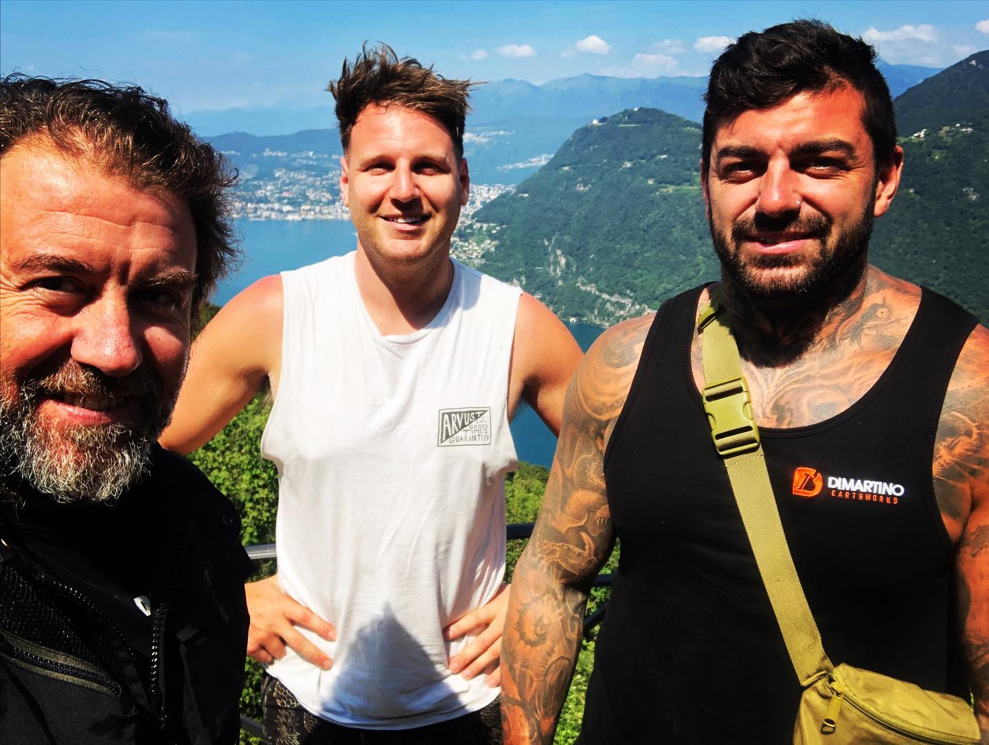 Jesse and Rocco, two special Australian/Italian background riders. A beautiful day around the lake, up the Como mountains and having great time.
www.lakecomomotorbike.com
#lakecomo #motorcycletouring #motorcyclerental #lakecomomotorbike #italystyle