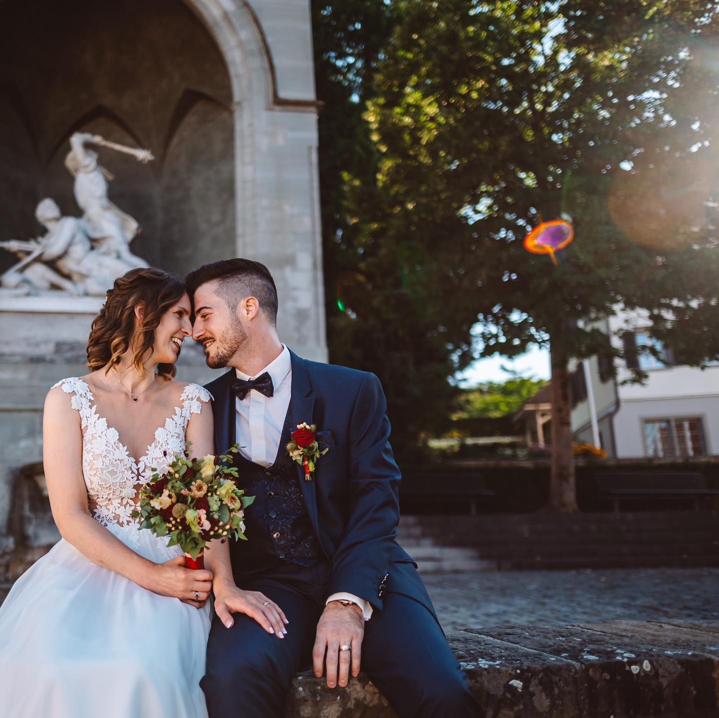 Die Hochzeit von Fabienne & Joel war ein wunderbarer Tag!
Die kirchliche Trauung fand in der sagenhaften schönen Flüeli-Ranft Kapelle statt! Ein echtes Kunstdenkmal welches 1618! eingeweiht wurde!
▪️▪️▪️▪️▪️▪️▪️▪️▪️▪️
❣️ www.trailsofyourlife.com ❣️
▪️▪️▪️▪️▪️▪️▪️▪️▪️▪️
#weddingphotography #shesaidyes💍 #swissweddingphotographer #hochzeitsfotografieschweiz #hochzeitschweiz2022 #trailsofyourlife #hochzeitsfotografenschweiz #hochzeitsfotografzürich #hochzeitsfotografwinterthur #fearlessphotographer #luxuriouswedding #swisswedding #weddingphotographerswitzerland #iloveweddings #hochzeitsfotografschweiz #hochzeitsfotografÖsterreich #HochzeitsfotografBerlin #weddingphotoinspiration #fotografodebodasuiza #hochzeitsfotografluzern #hochzeitsfotografschaffhausen #WinterthurCity #zurichwedding #zurichweddingphotographer #luzernhochzeit #HochzeitTessin #hochzeitwinterthur #hochzeitsfotografWallis #HochzeitsfotografGraubünden