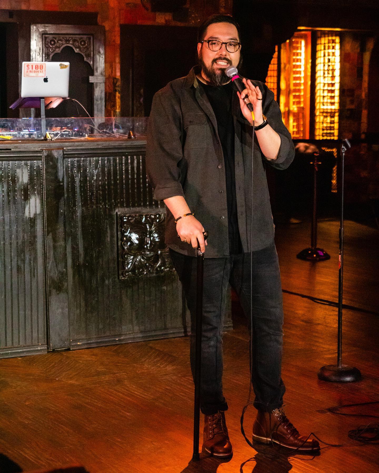 Comedian @paulsmithcomic at #TheBPocShow
.
.
.
#Comedian #StandUp #StandUpComedy #StandUpShow #ComedyClub #Hilarious #Jokes #HouseOfBlues #Dallas